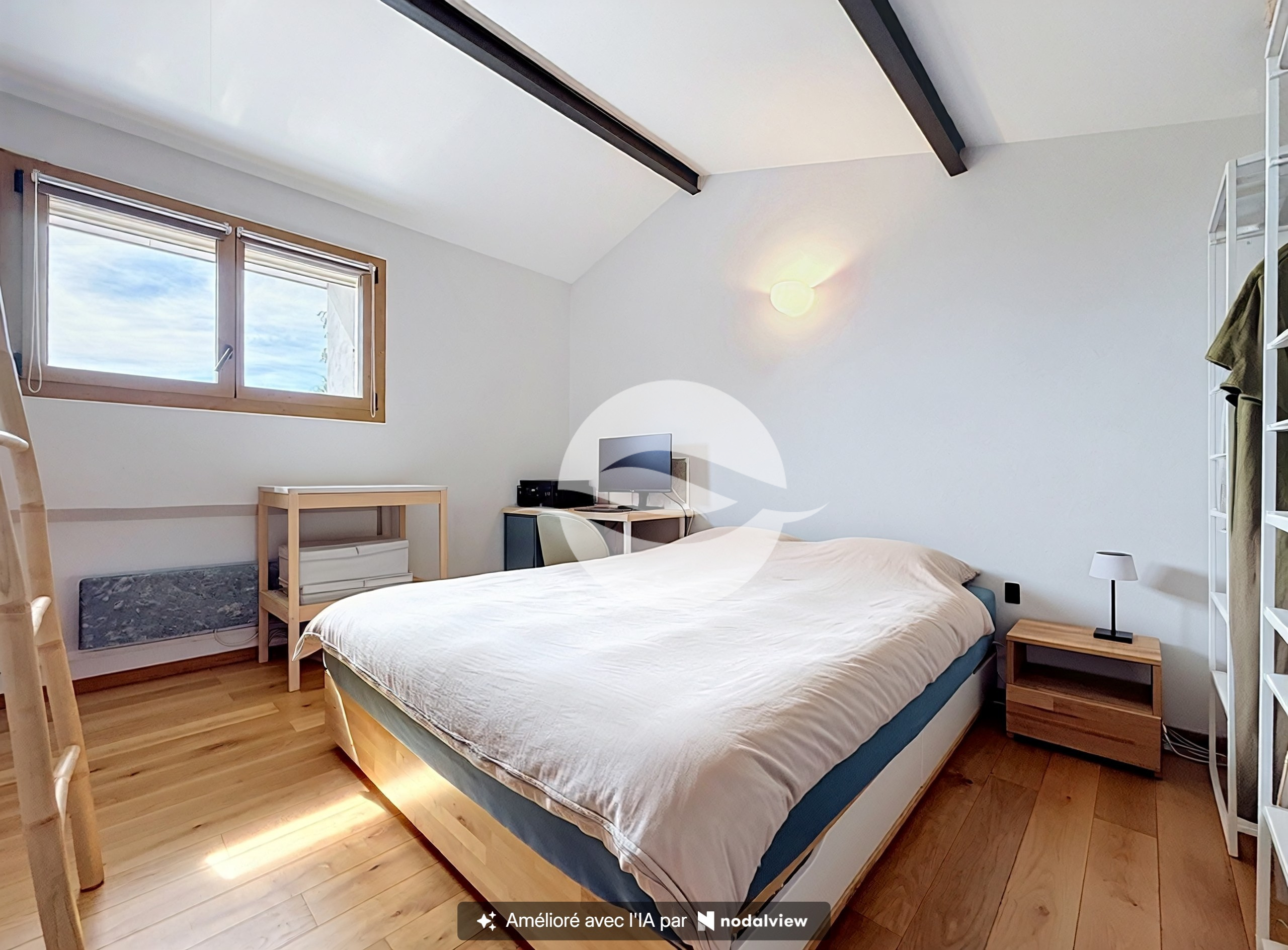 1ère étage : 1ère chambre à coucher 1ère étage : 1ère chambre à coucher