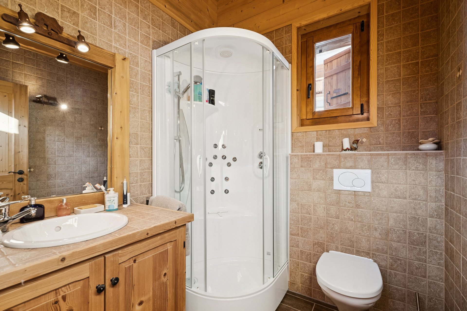 Suite shower room on 1st floor