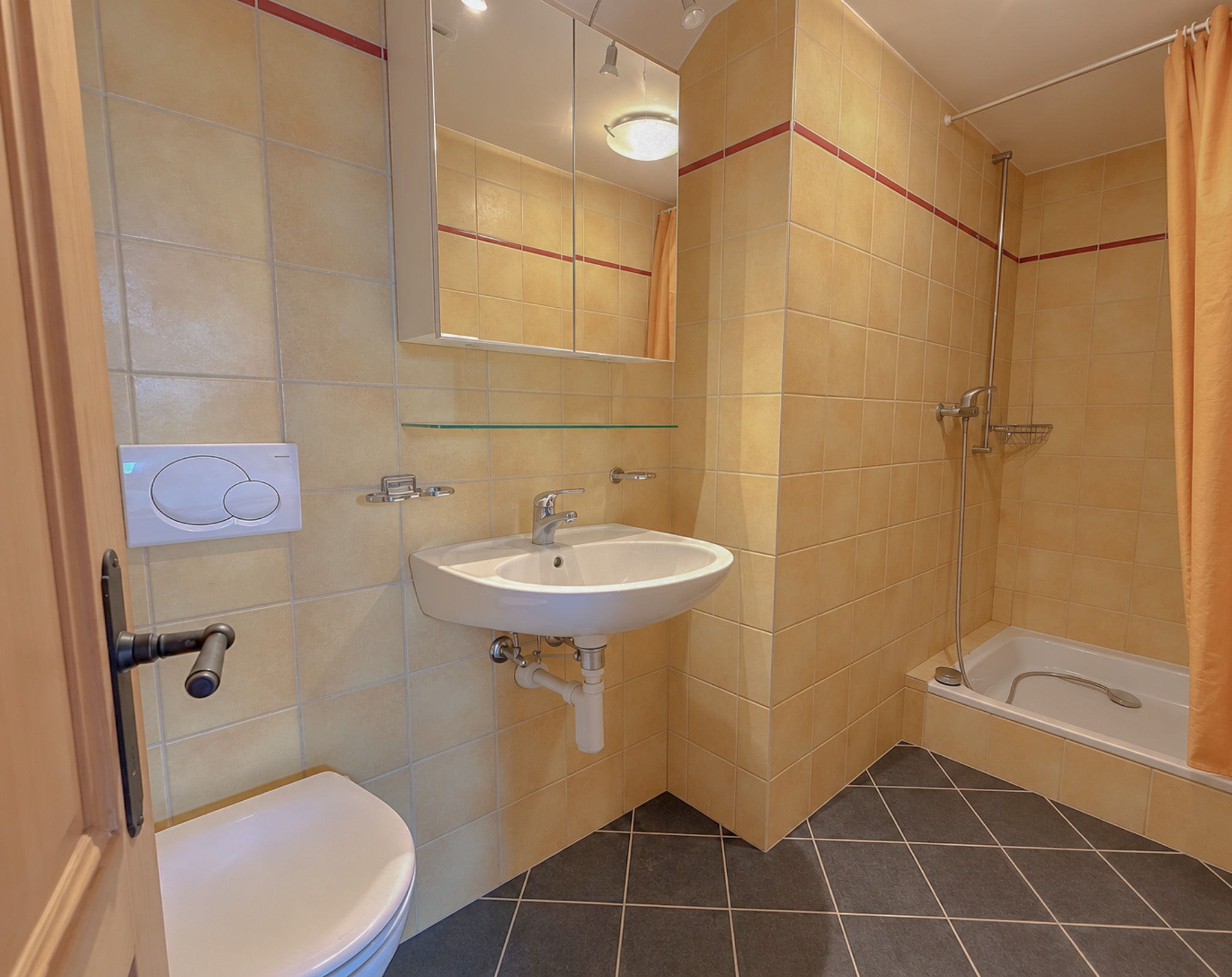Combes - salle de douche