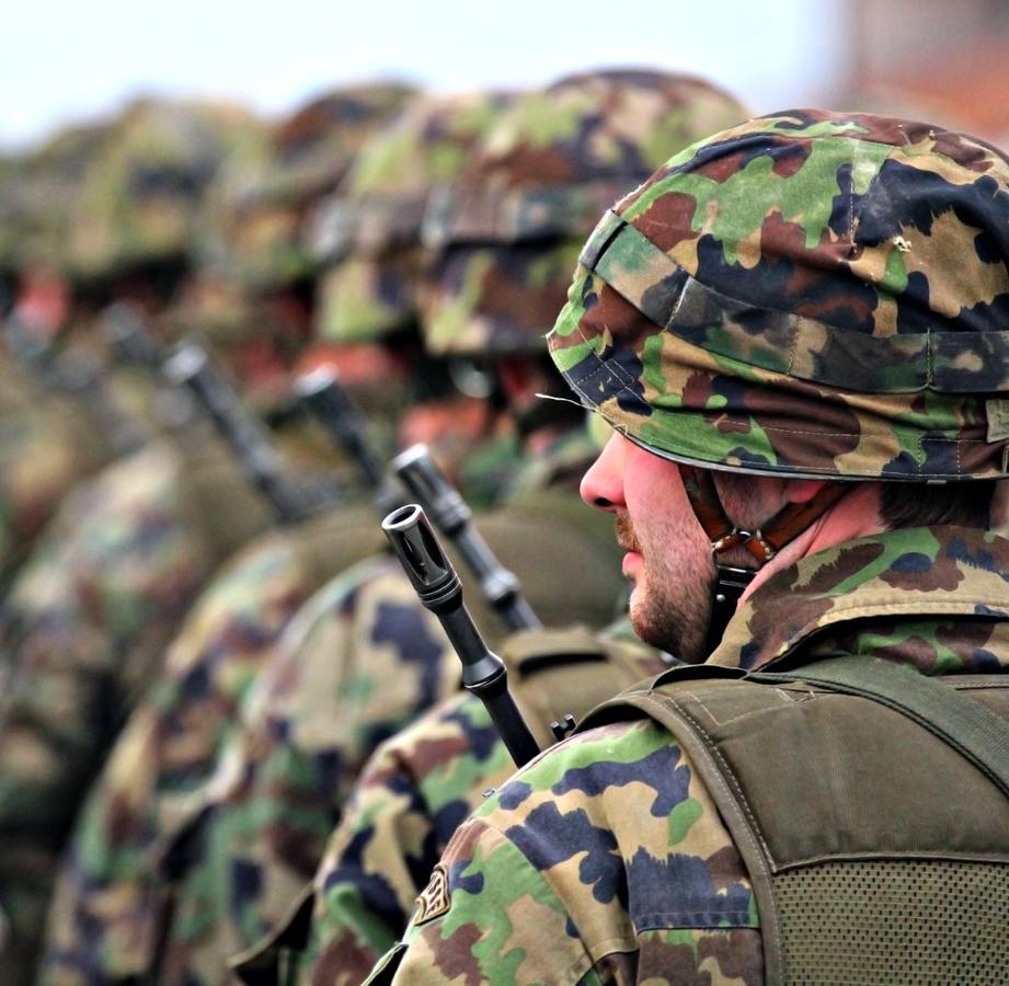 Schweizer Armee: 2700 verkaufte Immobilien