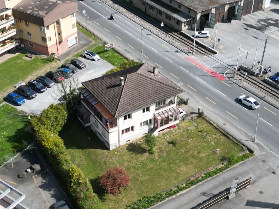 Photo 5