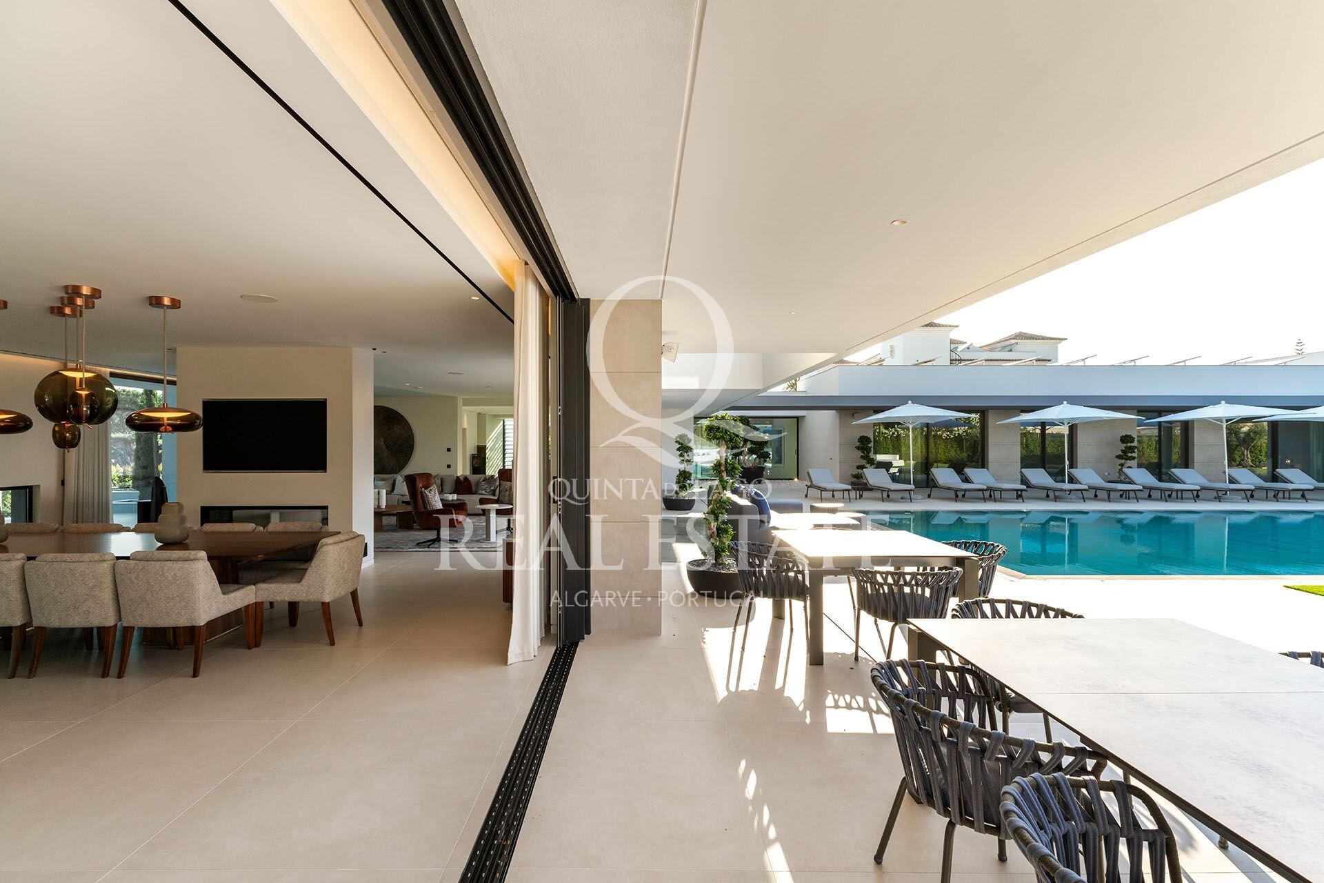 Interior view 1