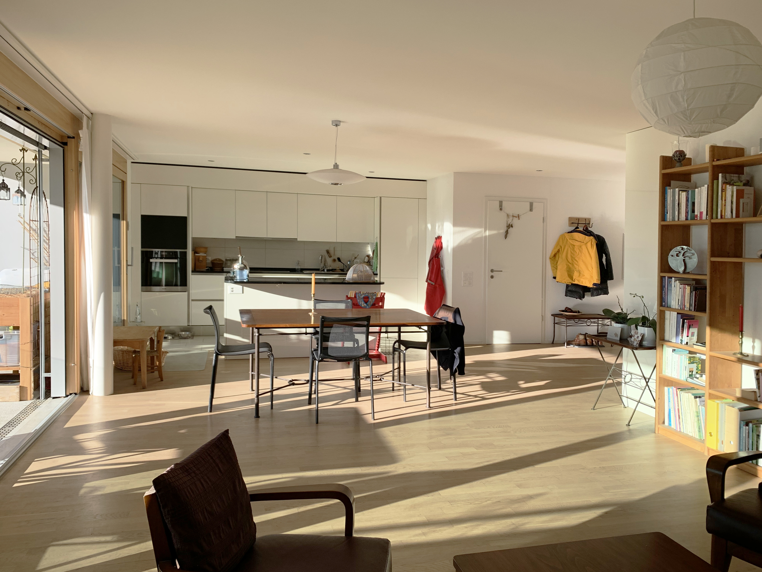 Salle à manger et cuisine