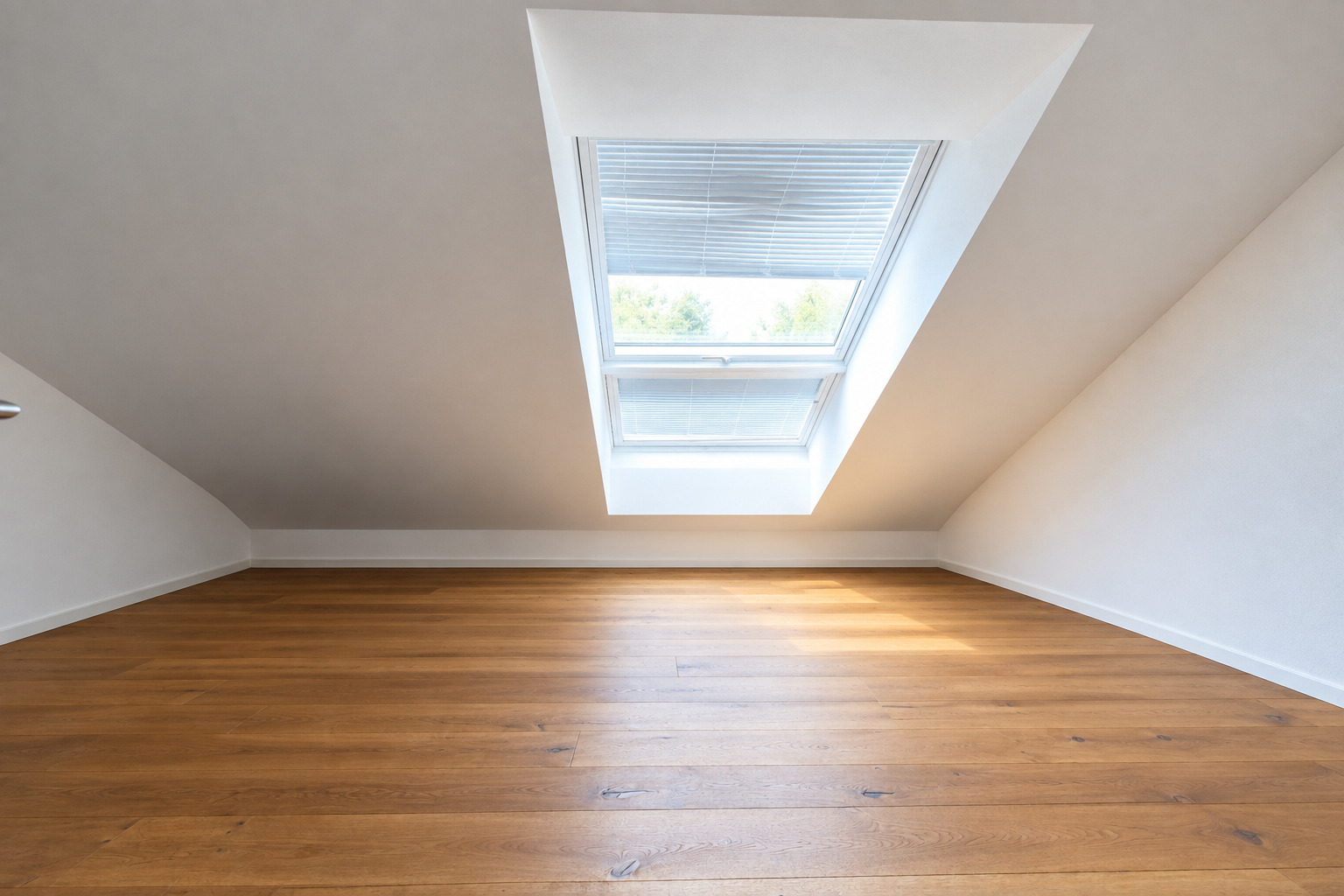 Zimmer Dachgeschoss Zimmer Dachgeschoss