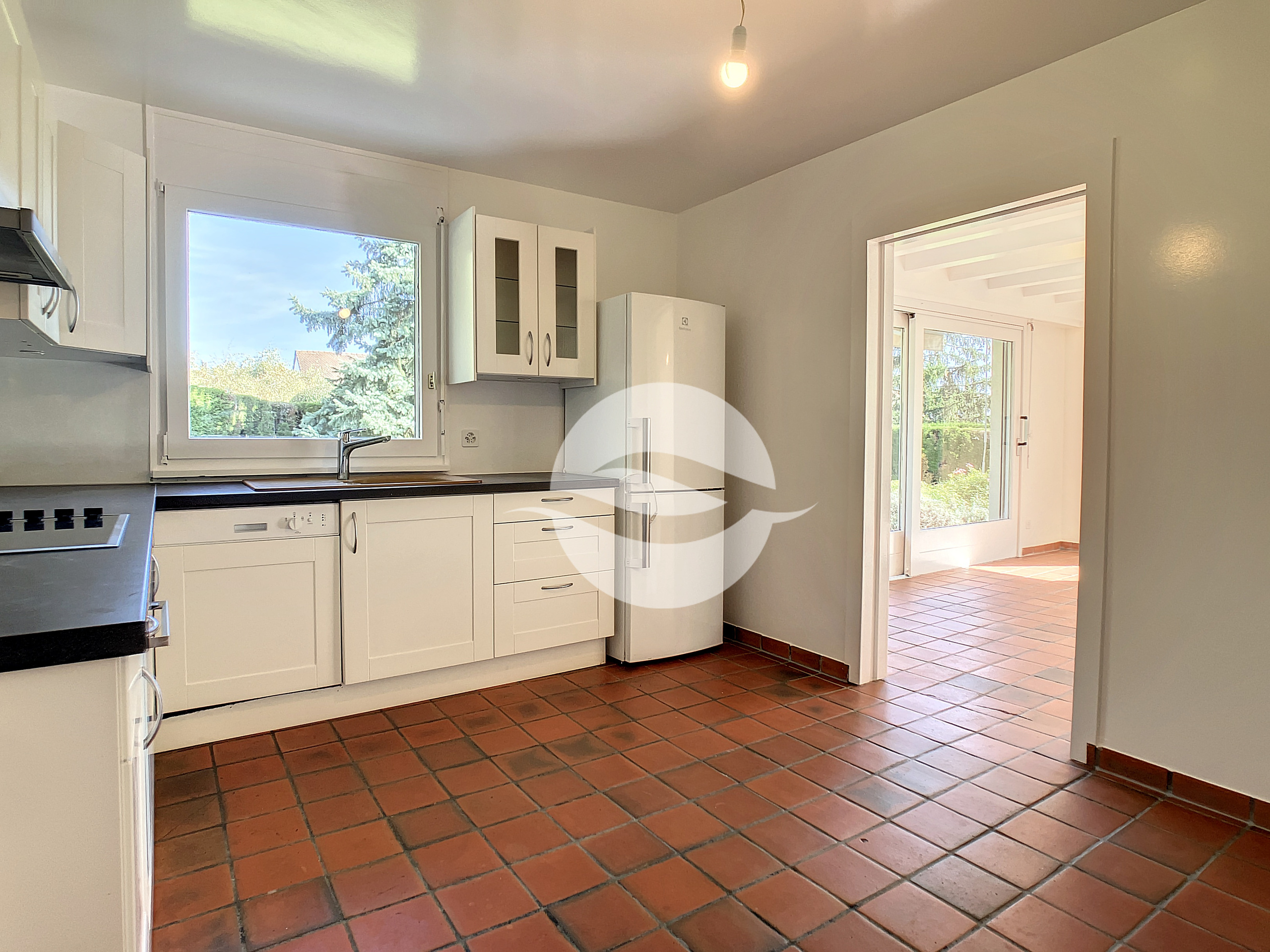 Cuisine équipée ouverte Cuisine équipée ouverte