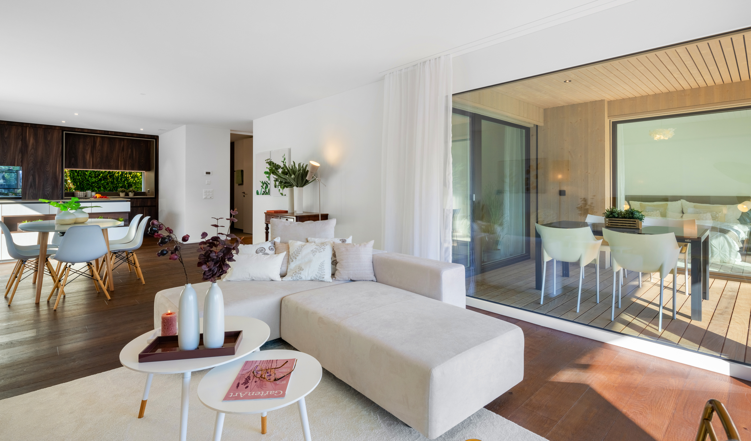 Grosszügigkeit und viel Platz im Wohn- und Essbereich - viel Platz ist wahrer Luxus! 