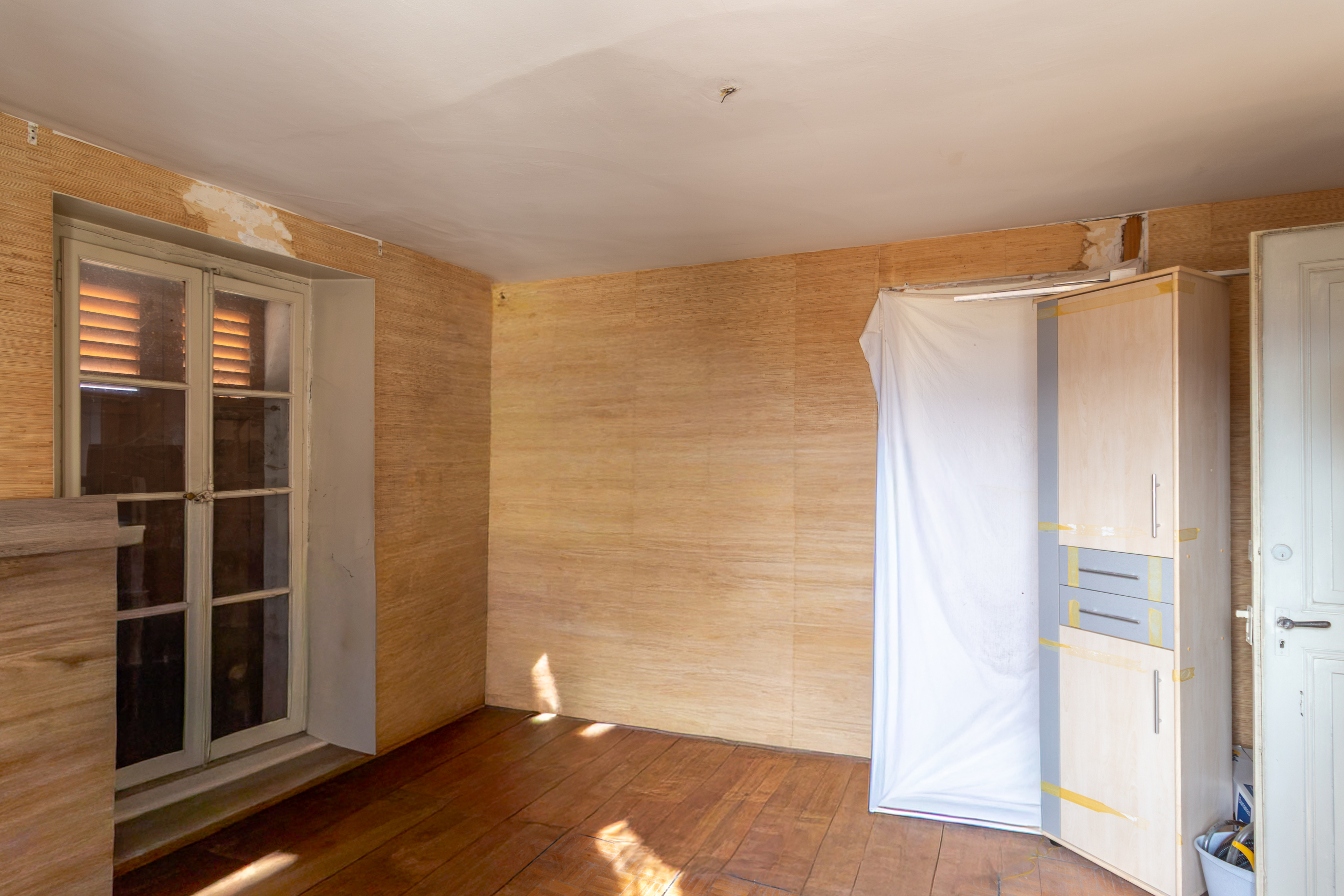 Interior view 14