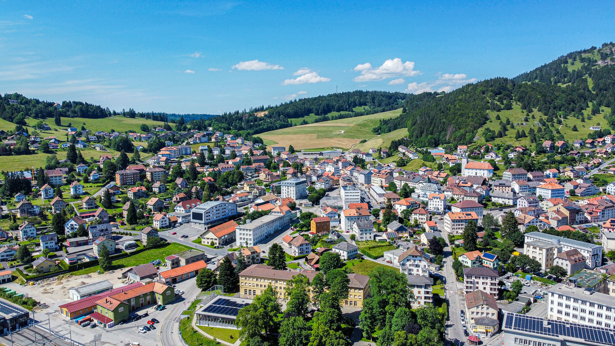 Vue aérienne de Ste-Croix Vue aérienne de Ste-Croix