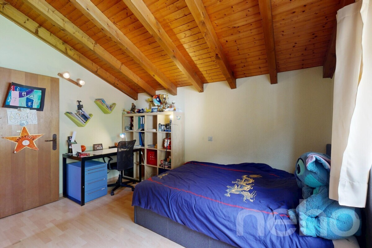 Picture 7