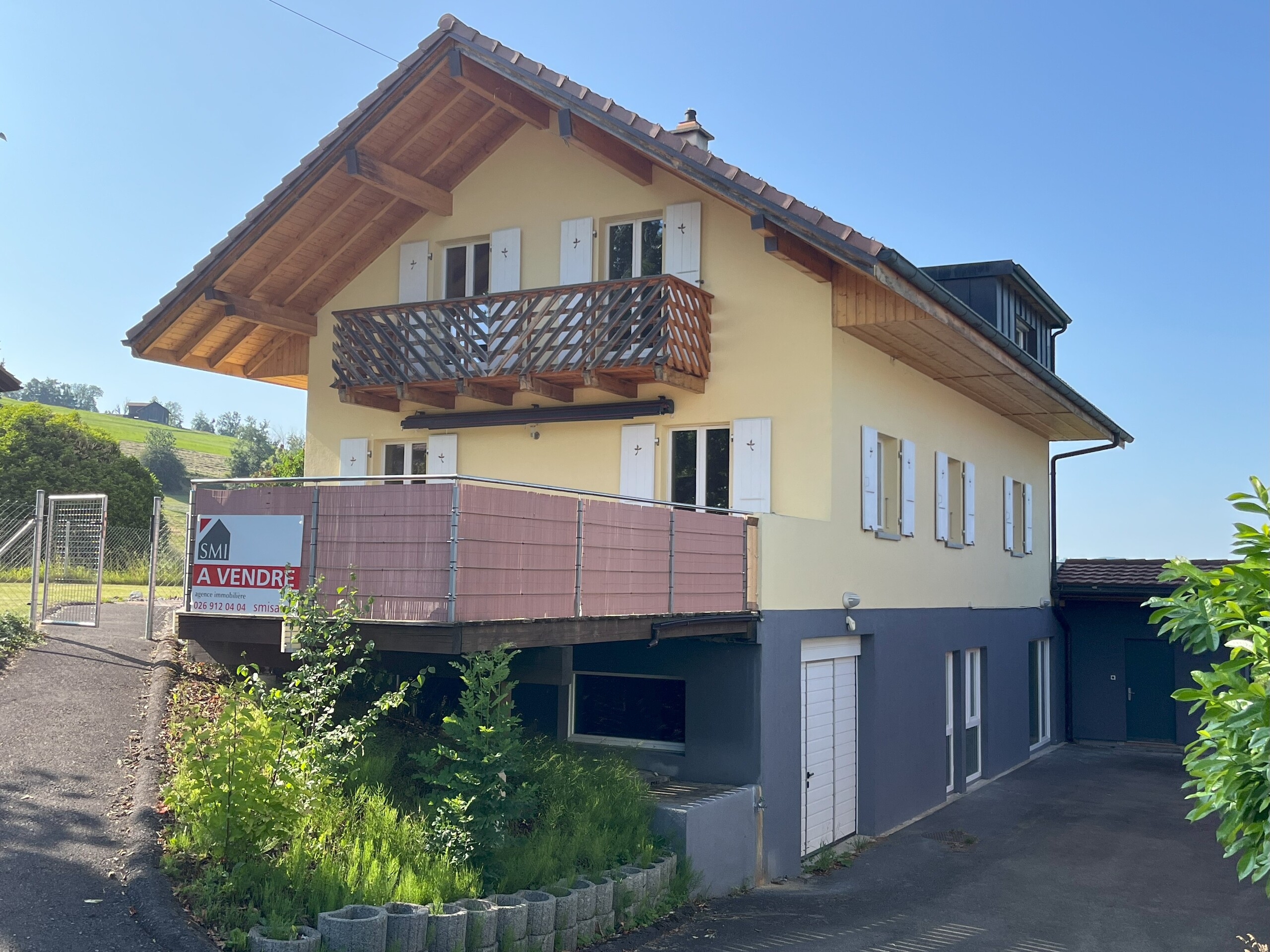 Exterior view 2