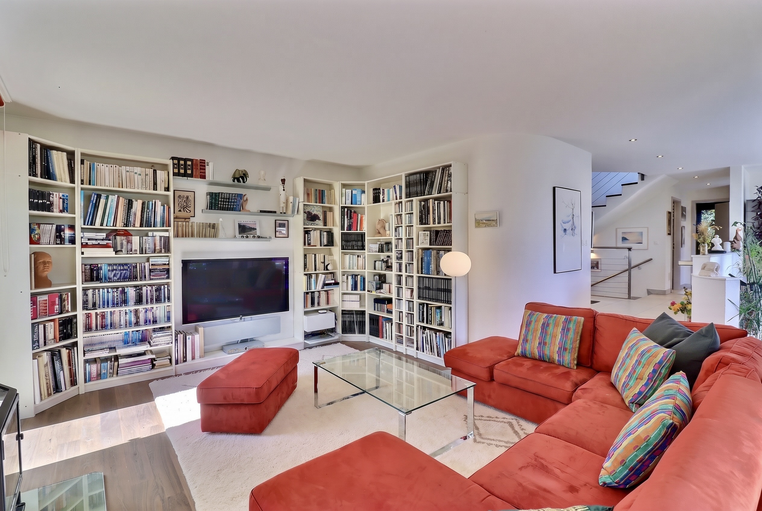 Interior view 2