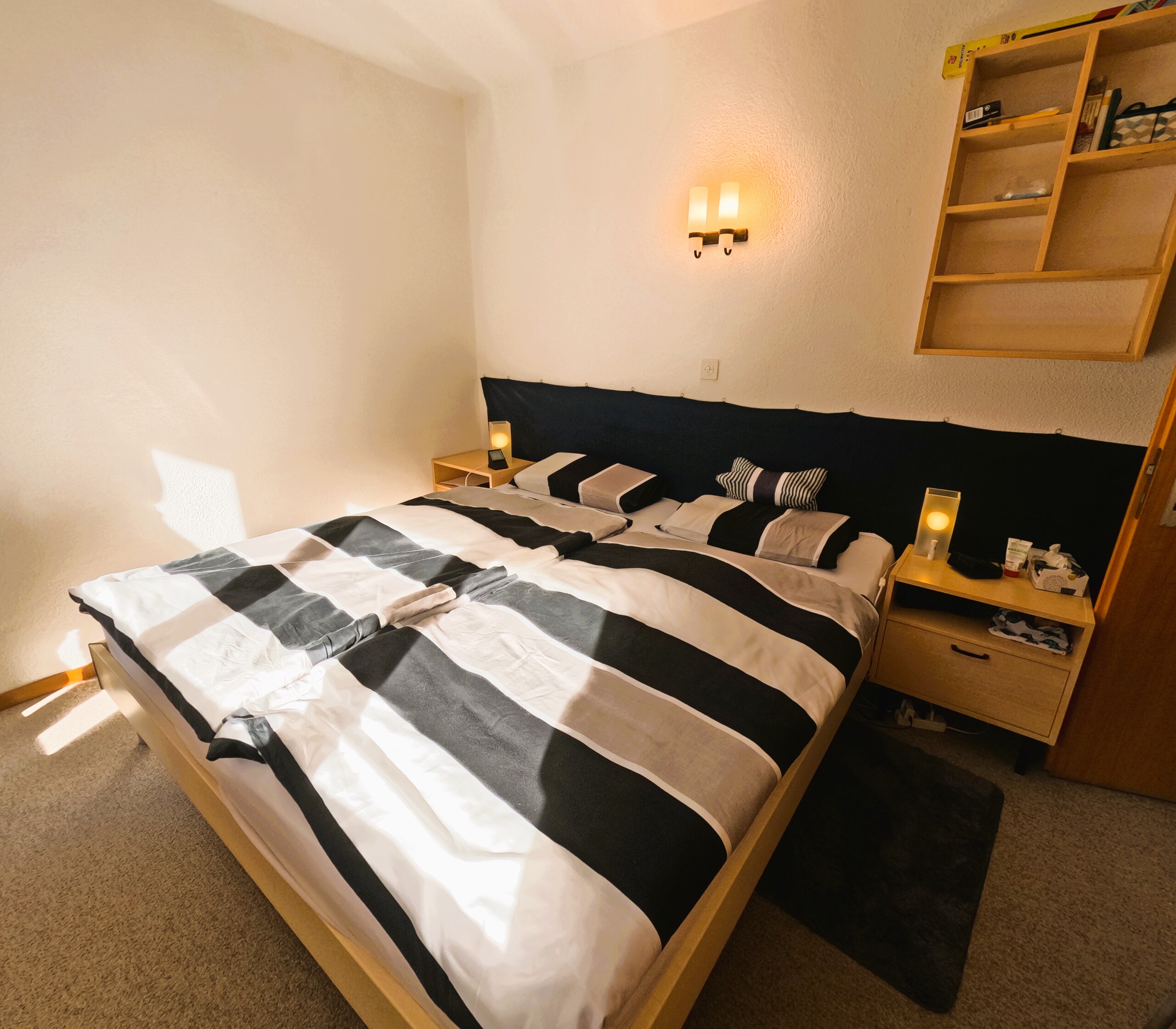 Chambre à coucher double (1)