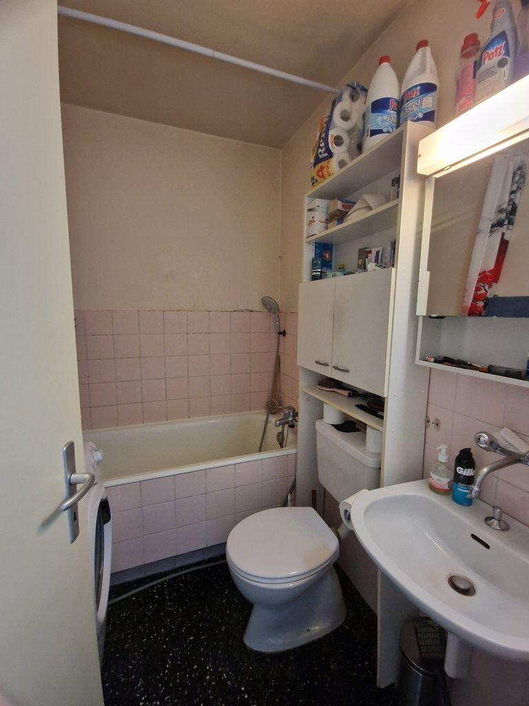 Picture 7