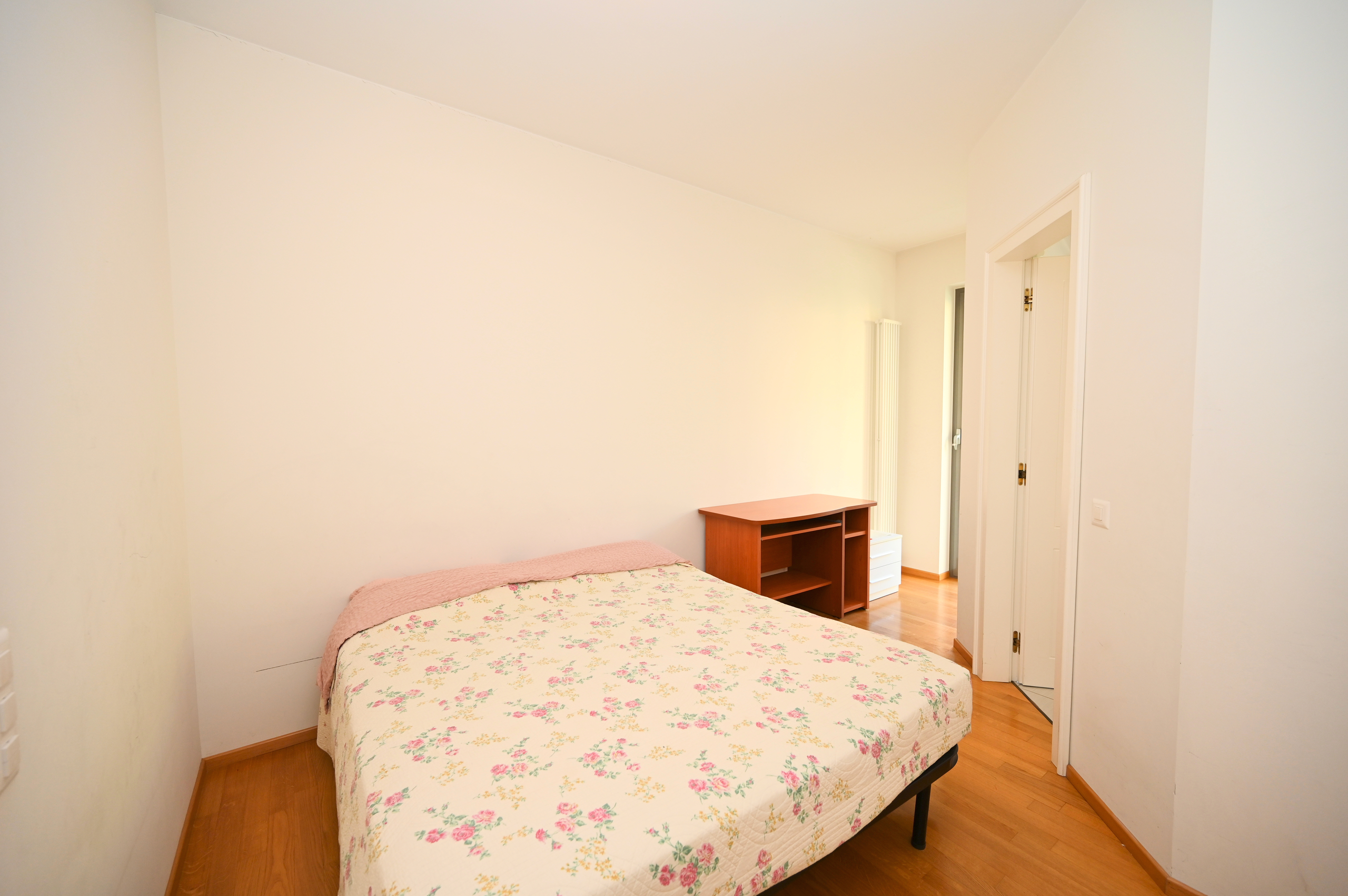 Interior view 7