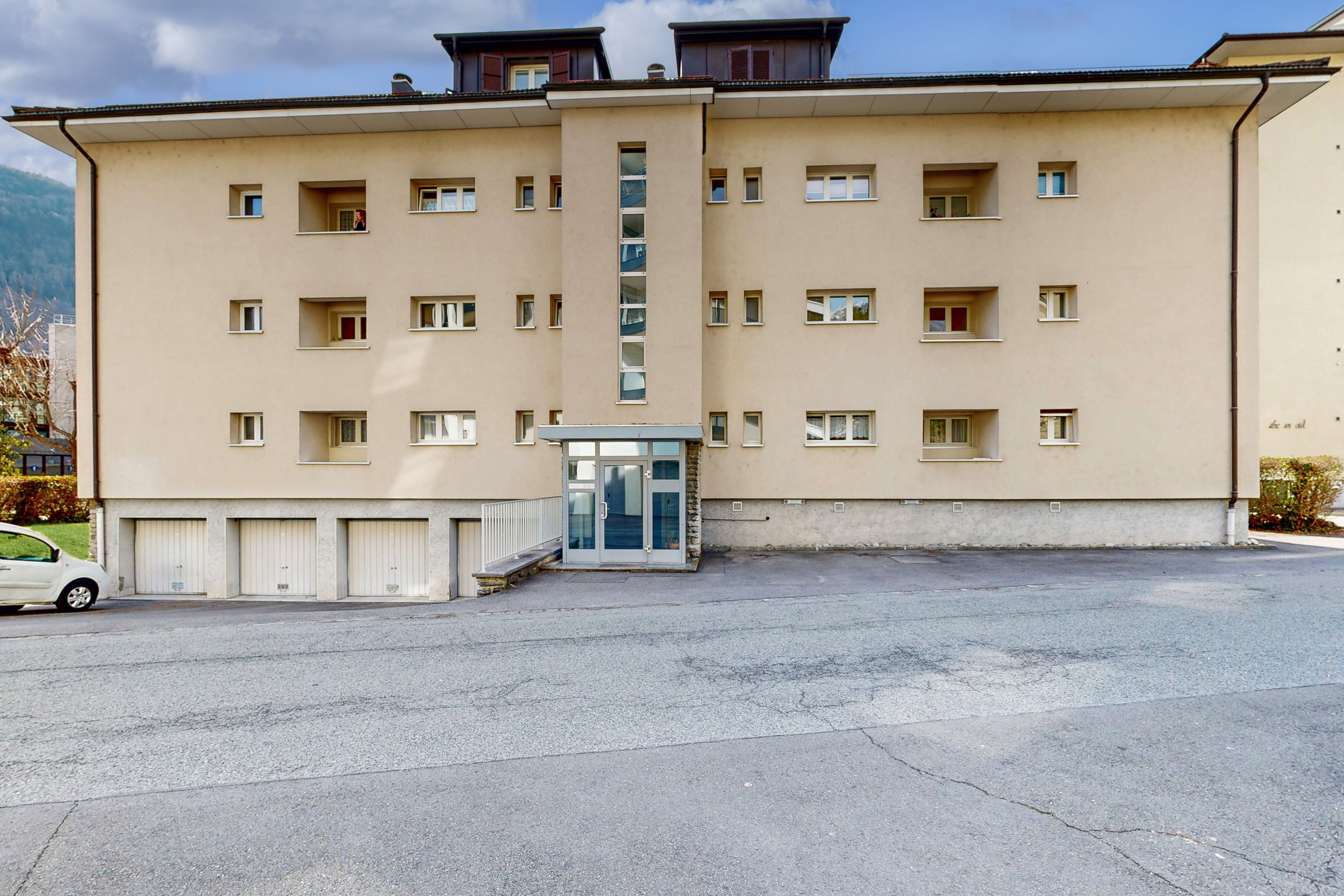 Photo 11