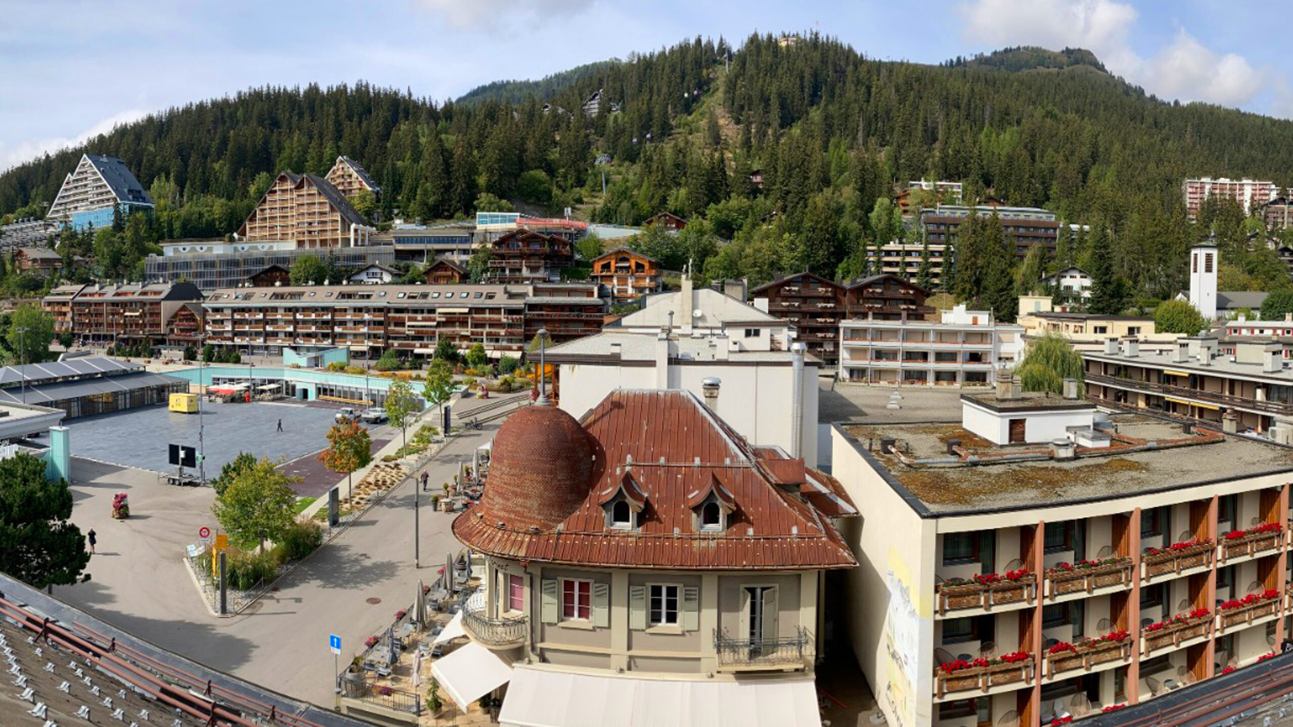 Vue au nord depuis la terrasse principale