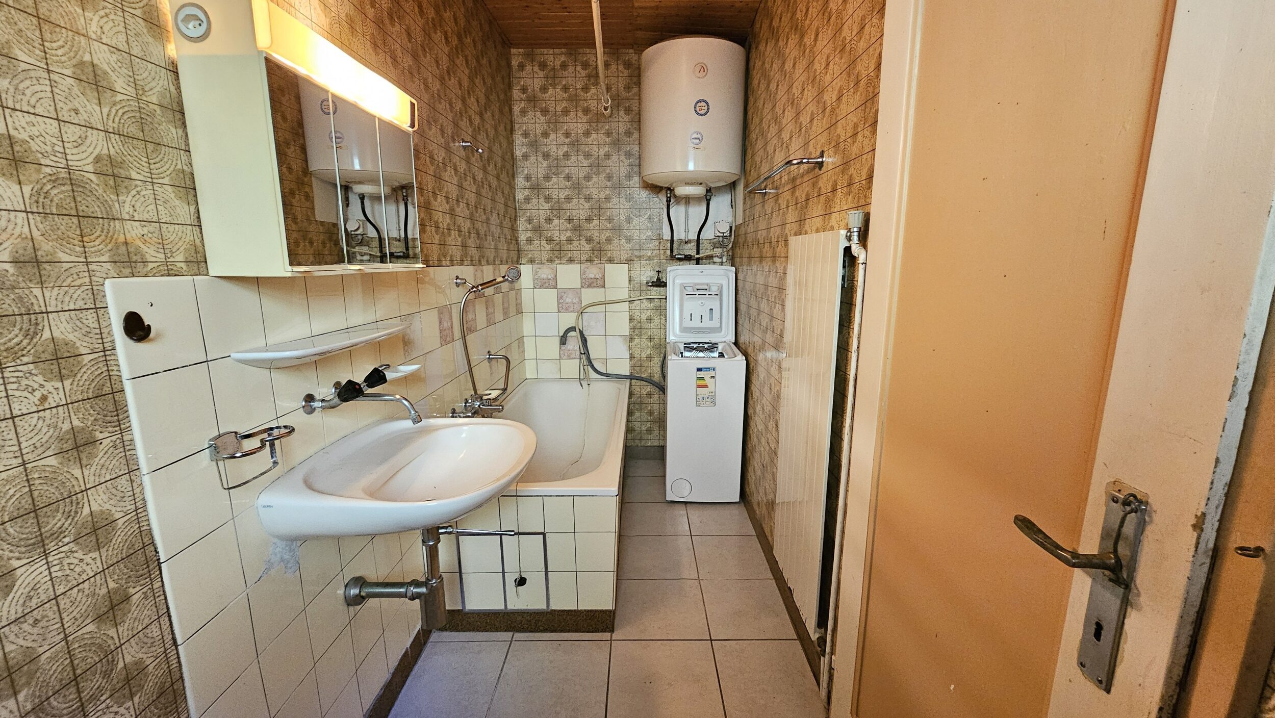Photo 9