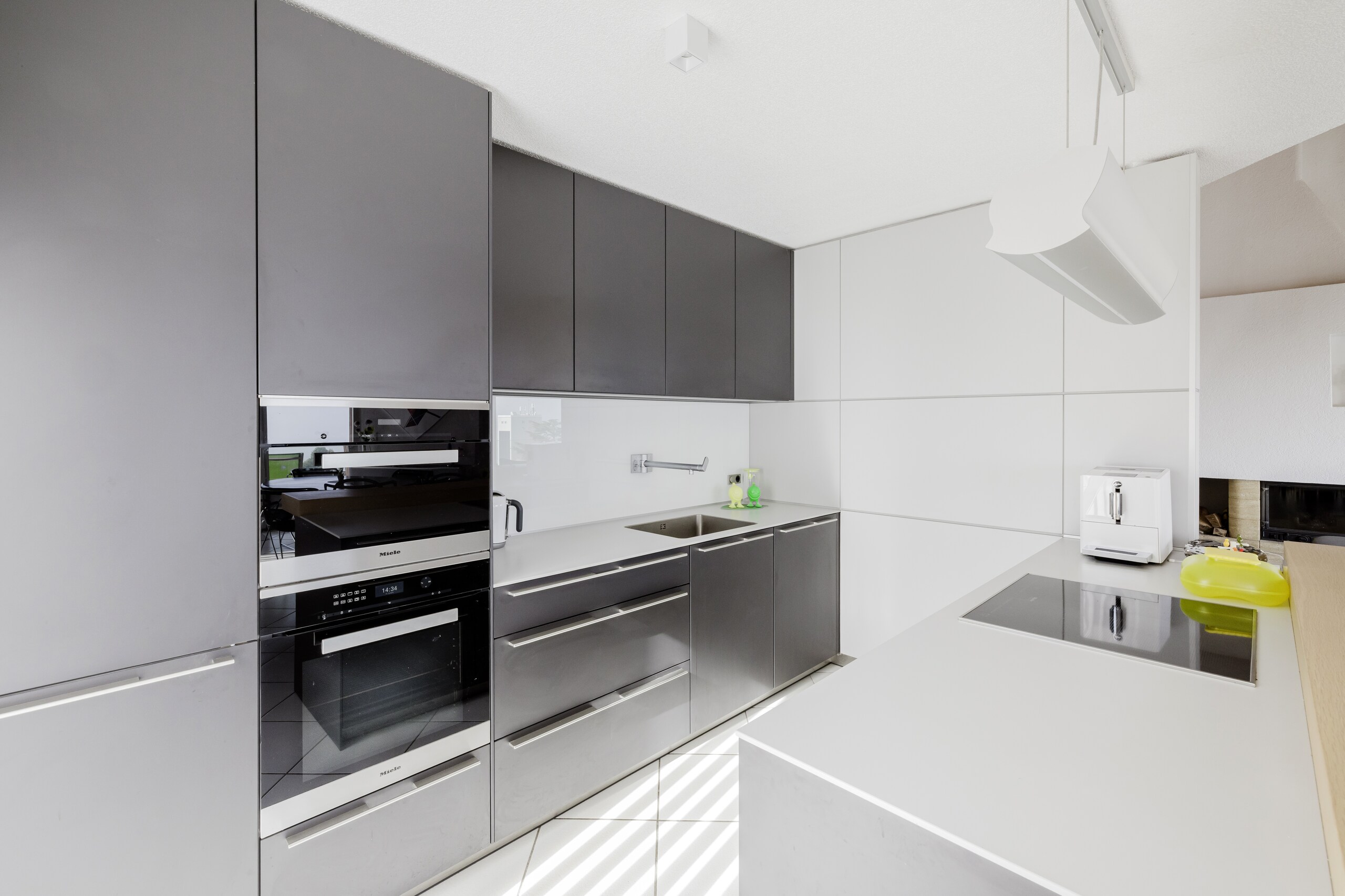 Interior view 2