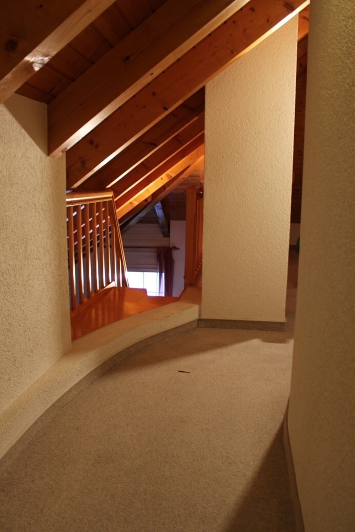 Interior view 9