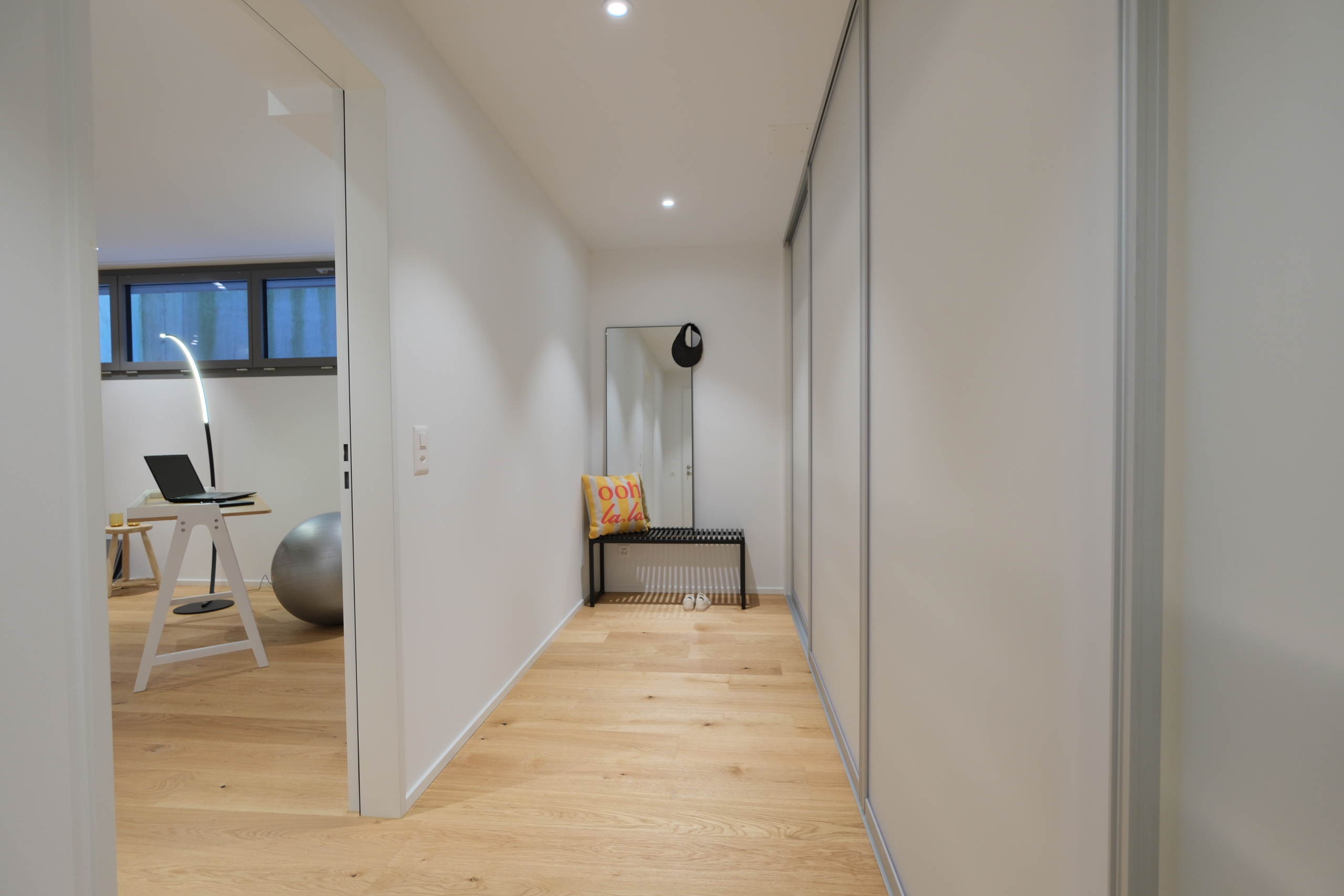 Eingangsbereich mit Einbauschränke 