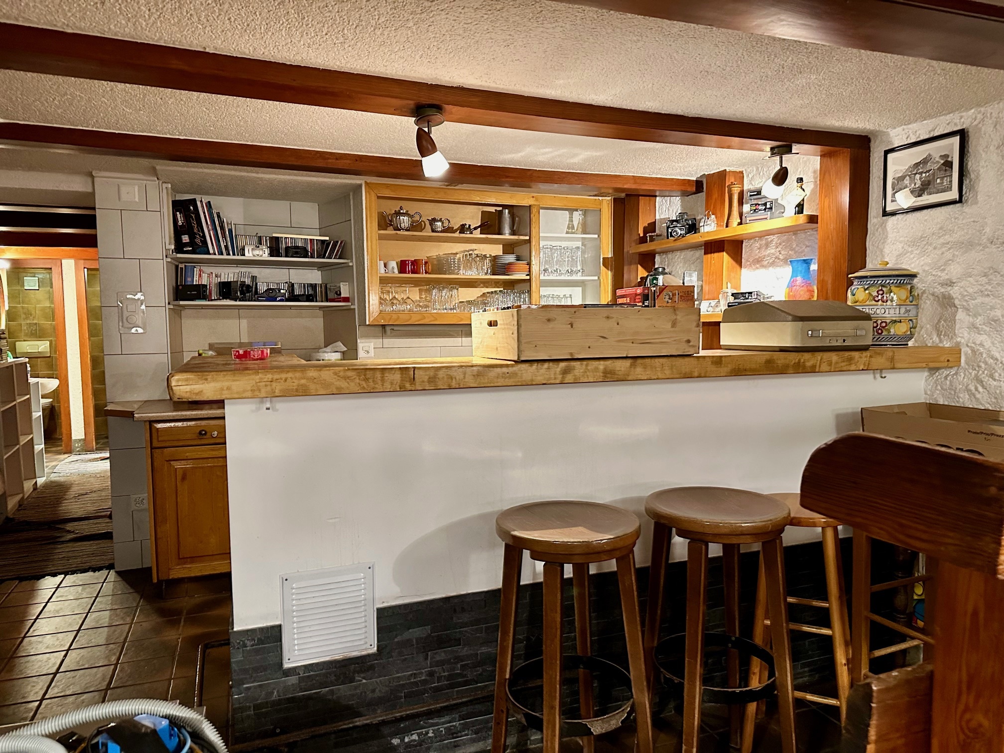 Café de la place loué par nendaz-vente immobilier