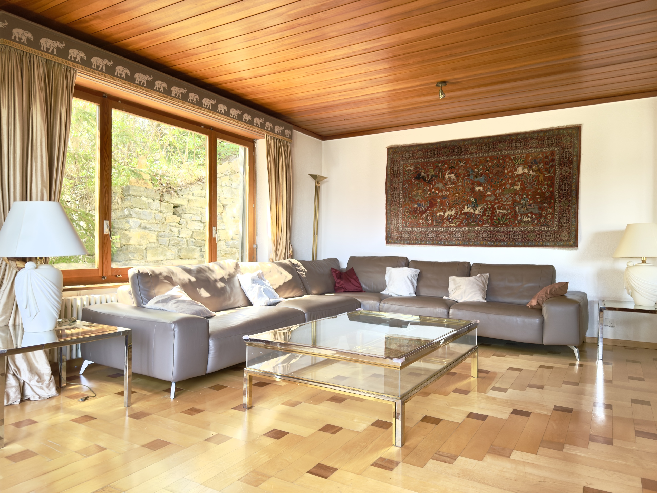 Interior view 1