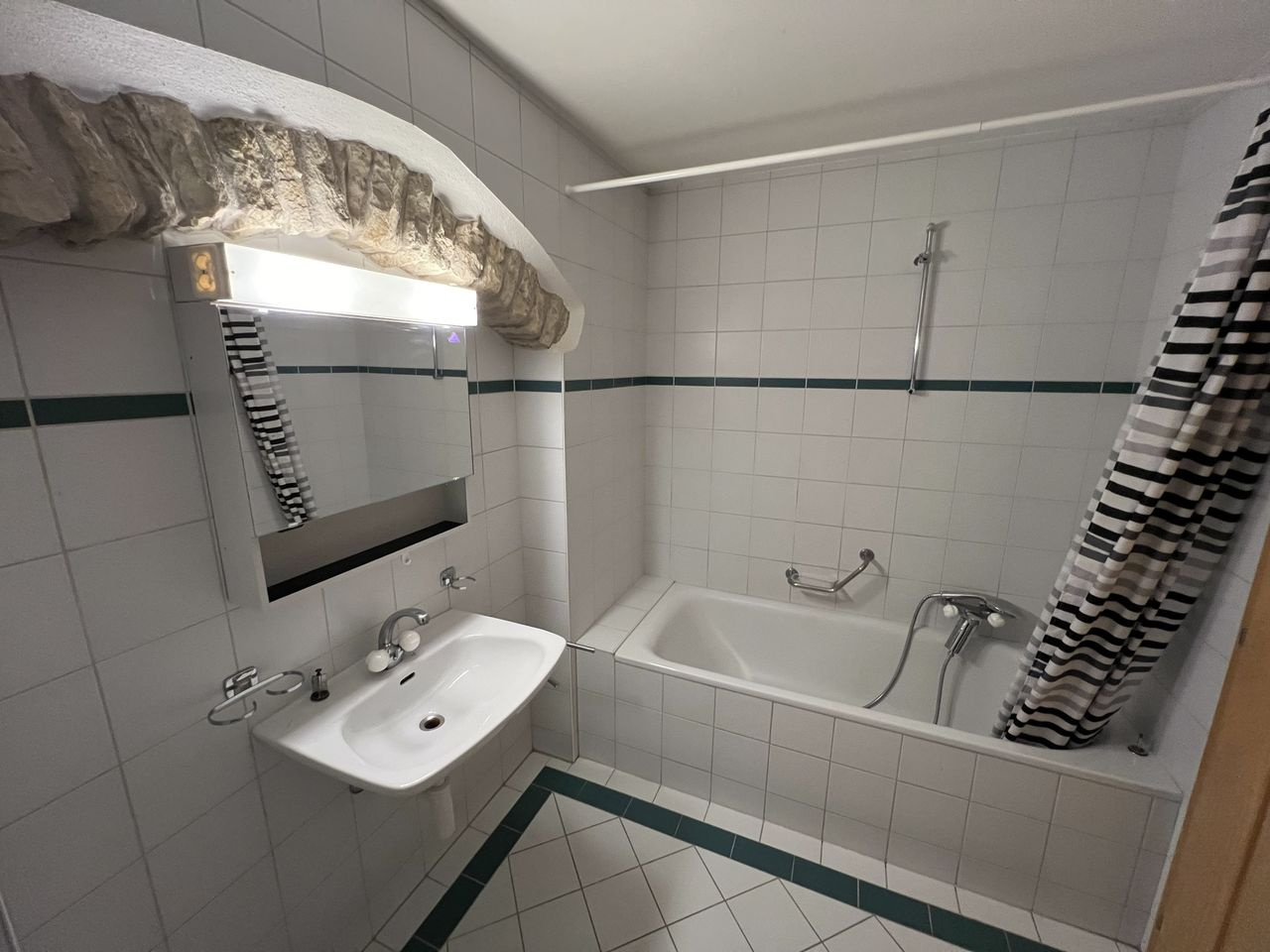 Picture 17