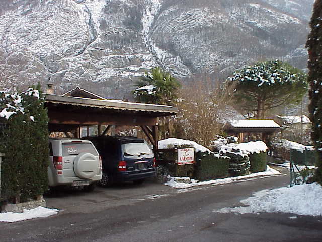 Photo 12