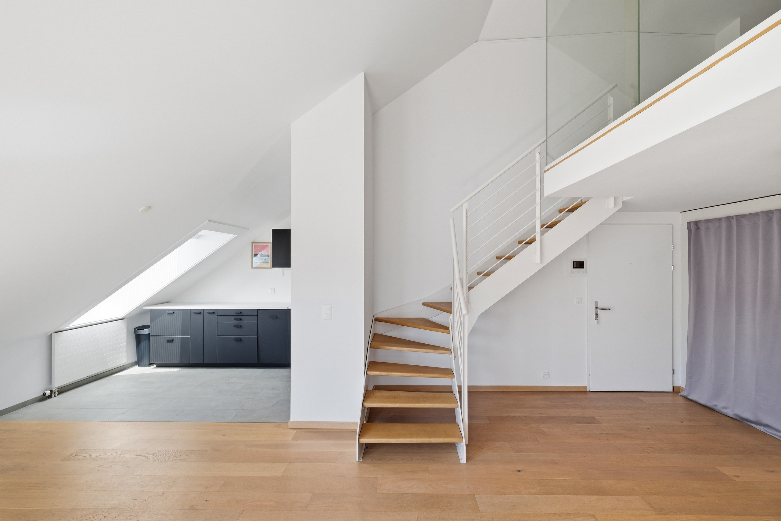 Interior view 3