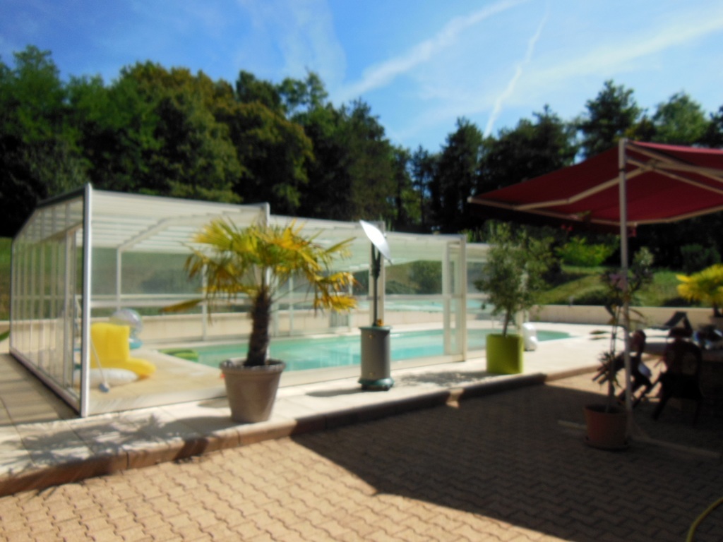 Piscine à électrolyse de 50 m2 et couverte