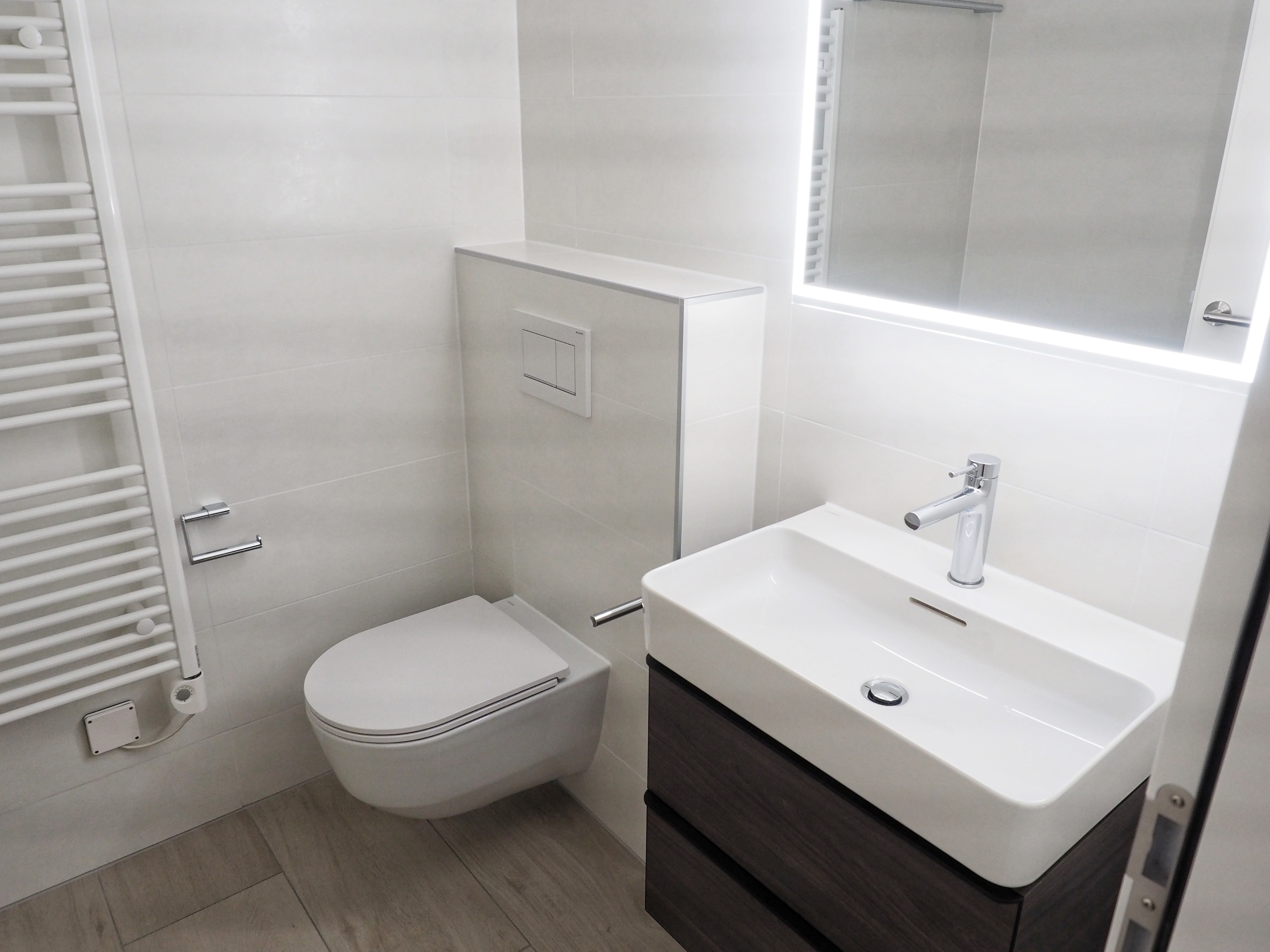 Interior view 5