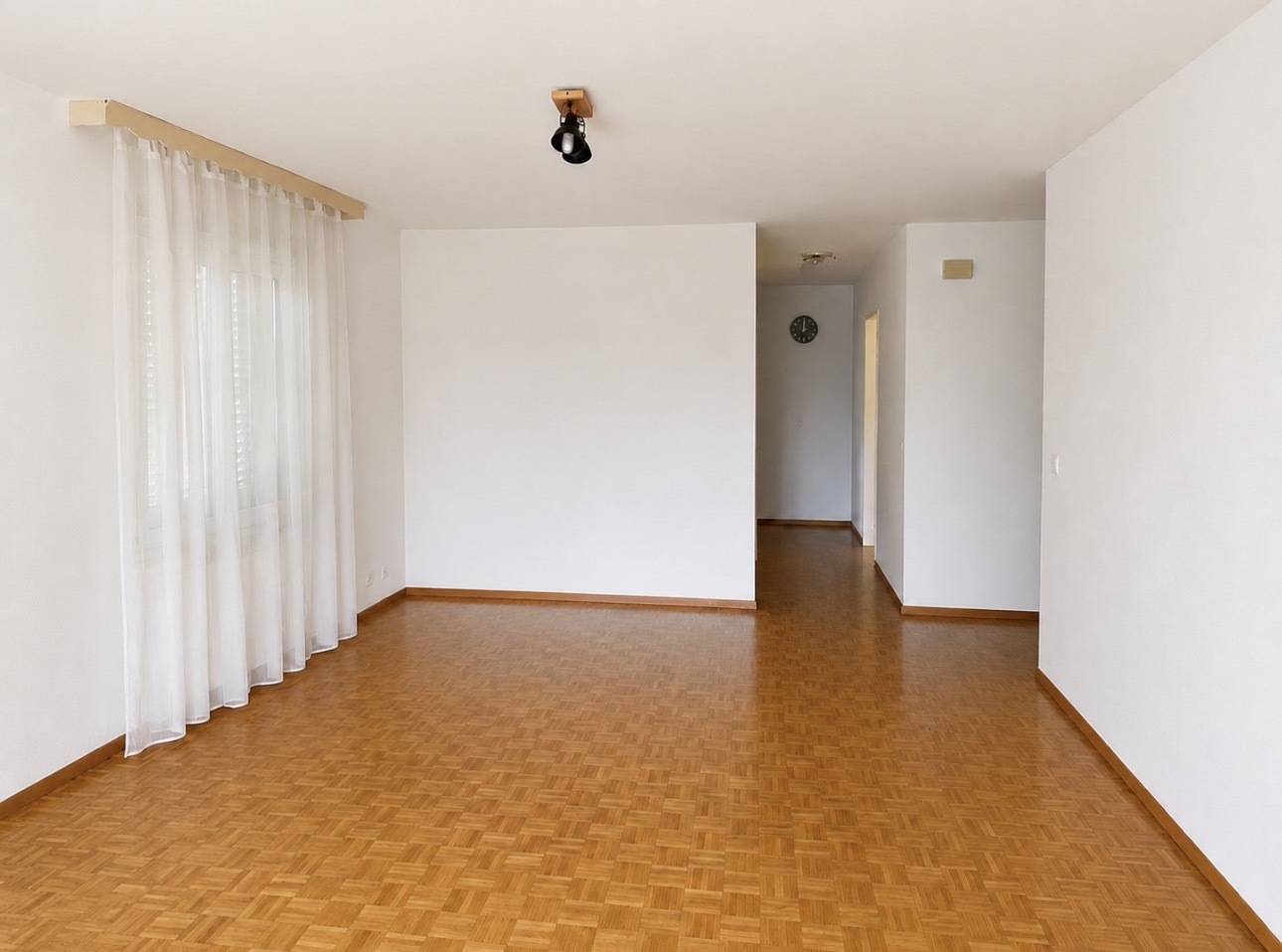 Interior view 2
