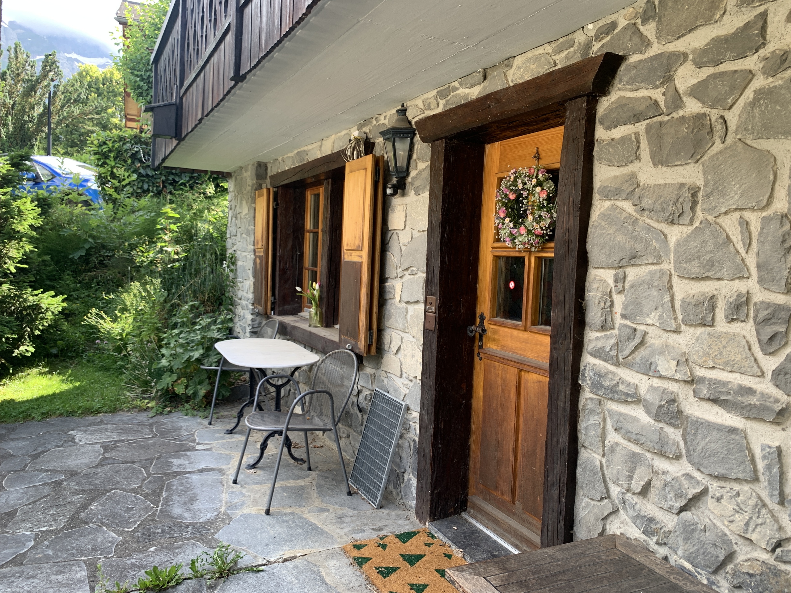 Exterior view 1
