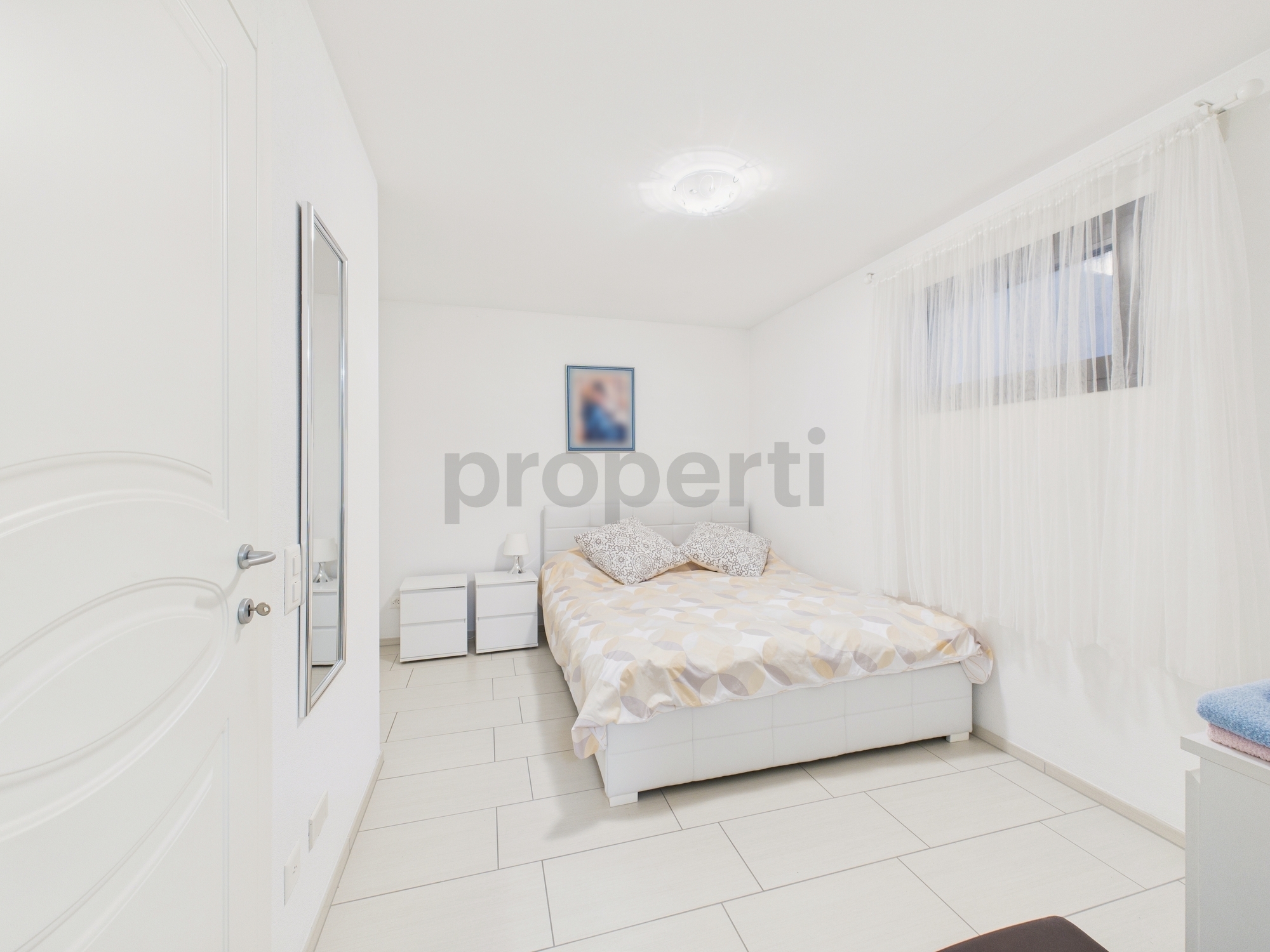 Image 10 Image 10