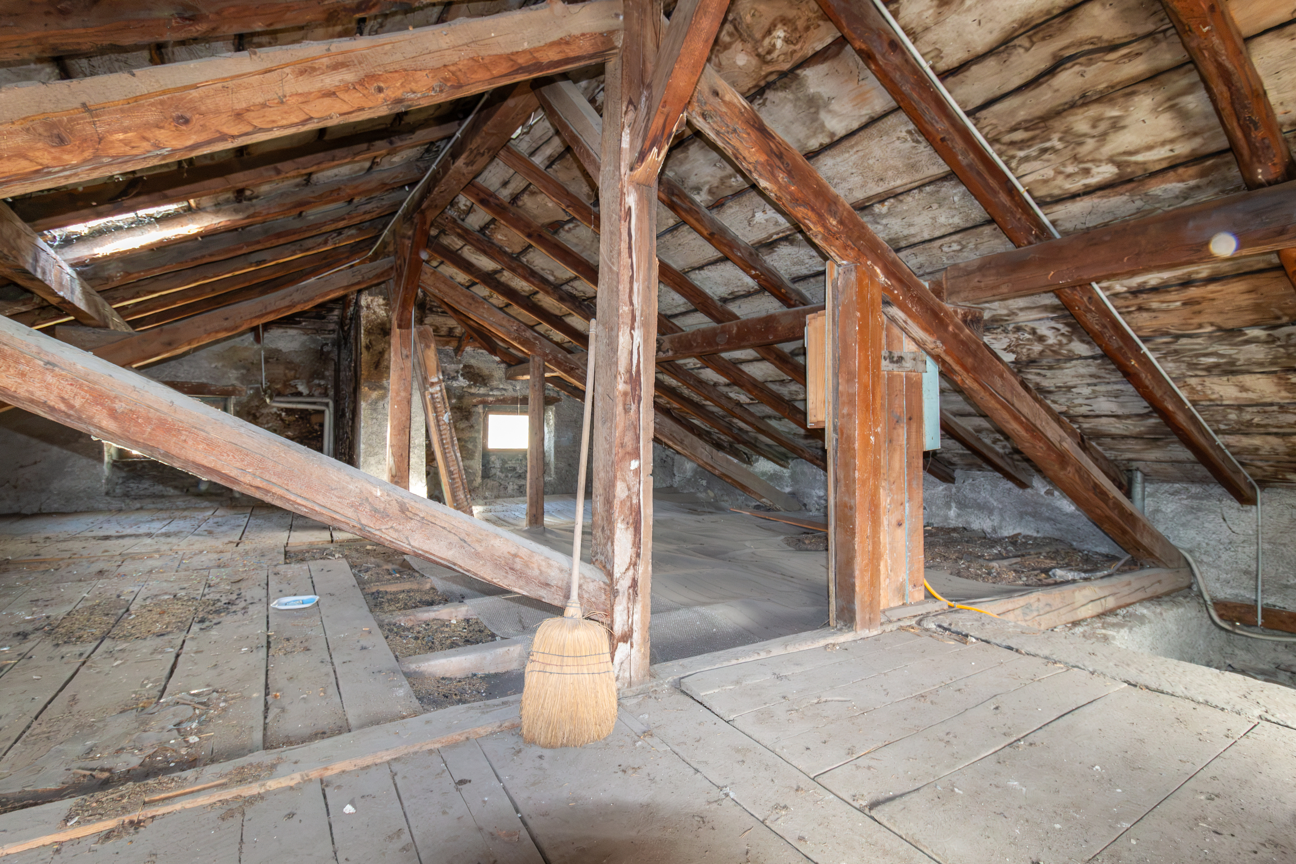 Interior view 16