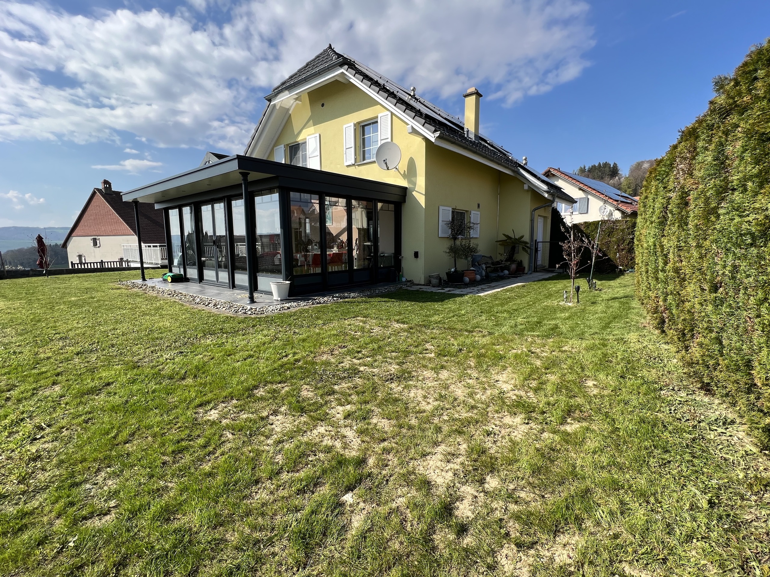 Firstview