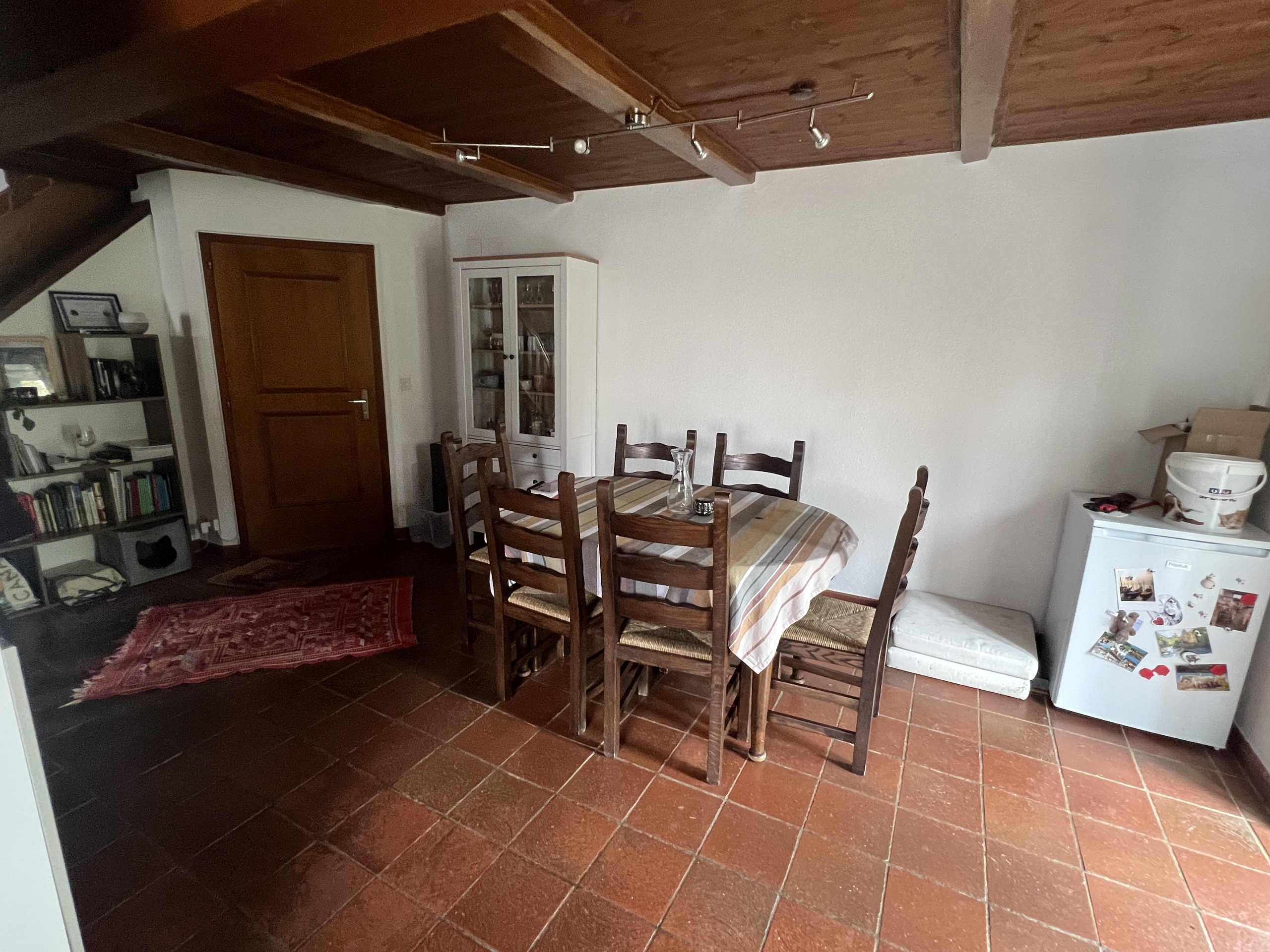 Interior view 2
