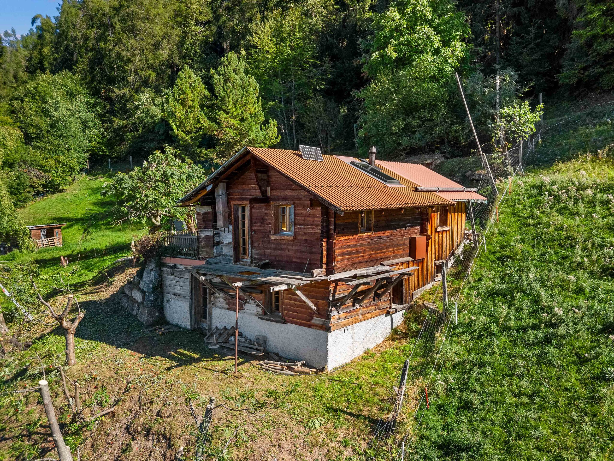 Exterior view 2