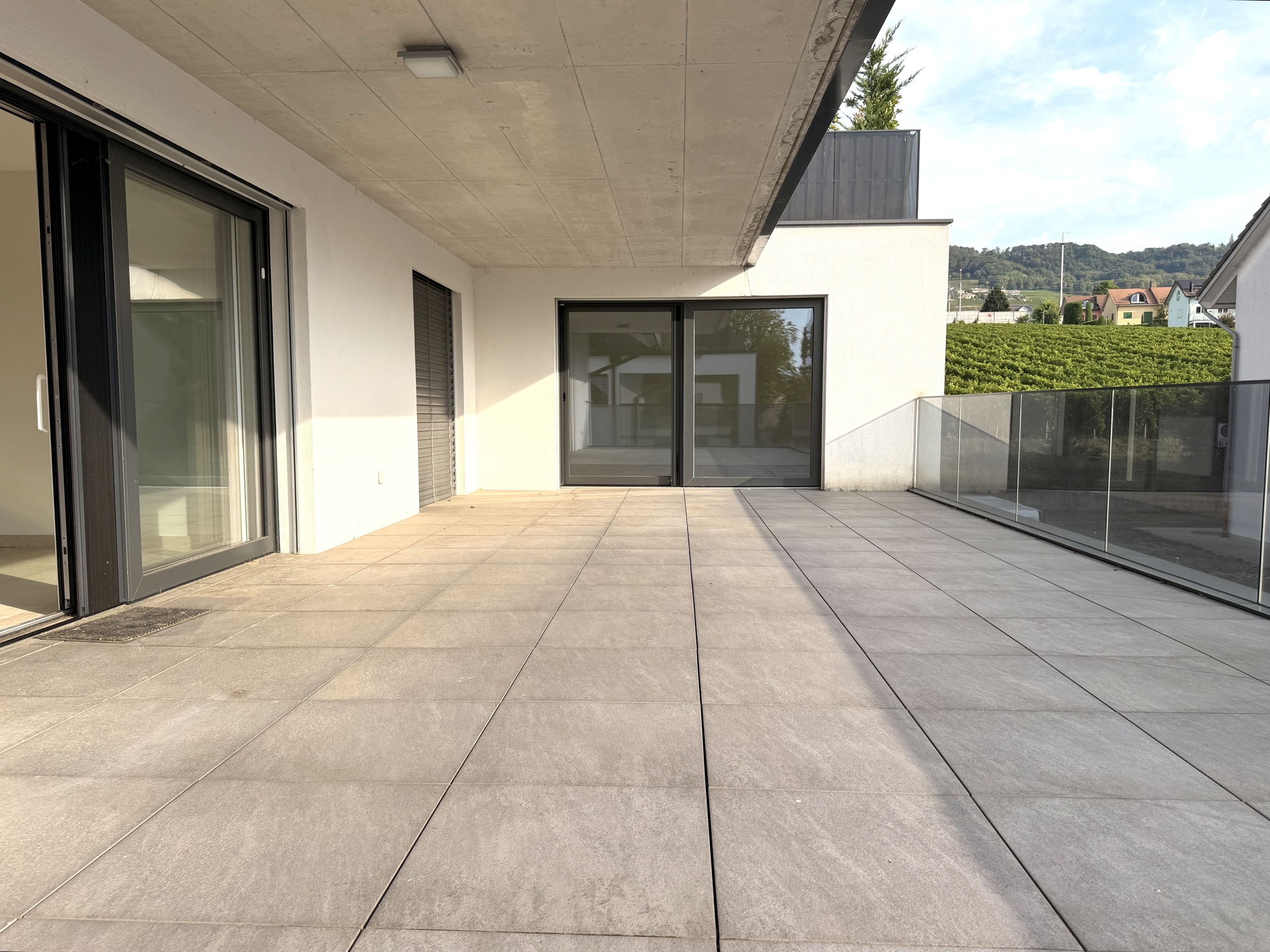 Firstview