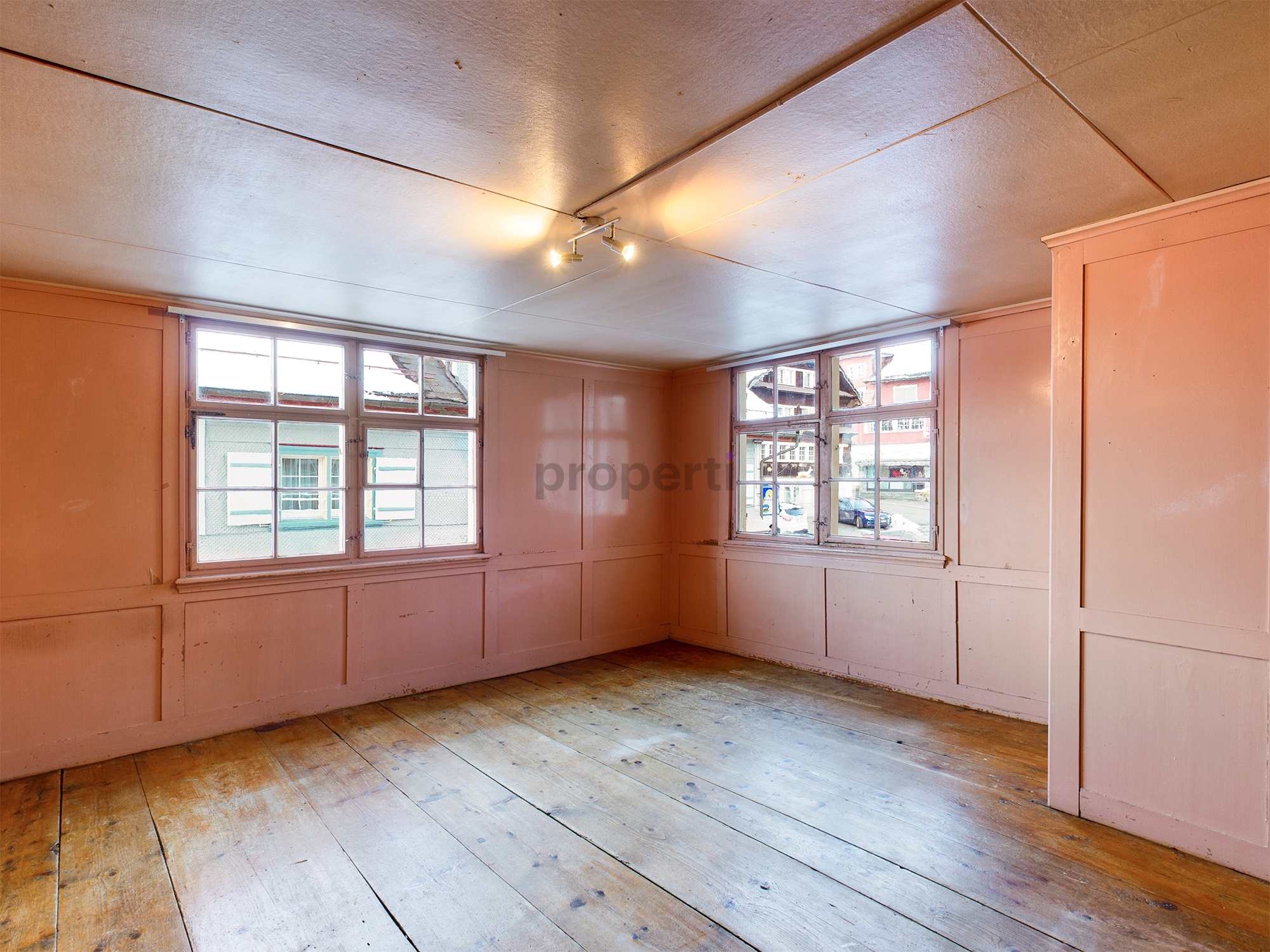 Image 9 Image 9