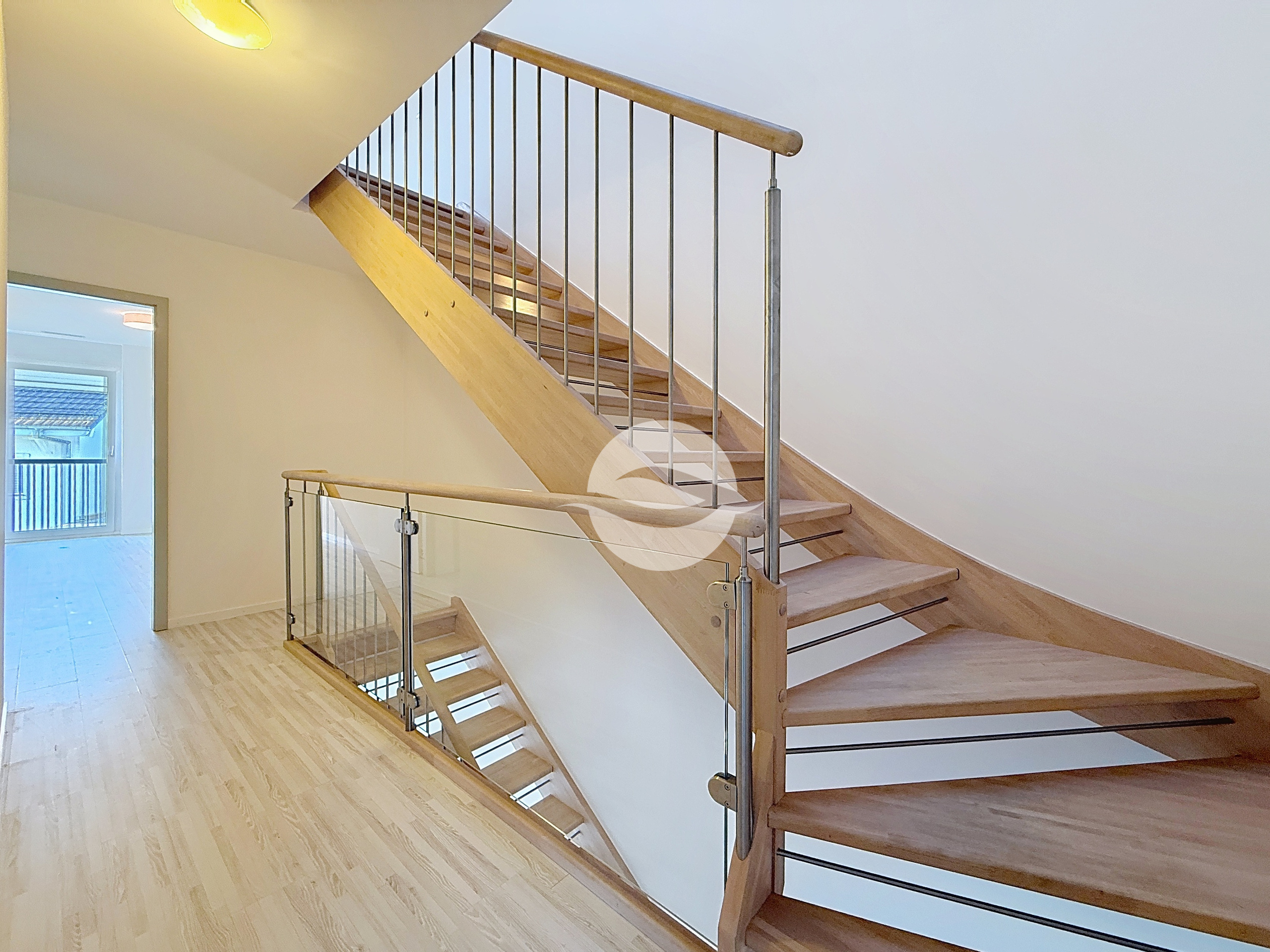 1er : Accès combles