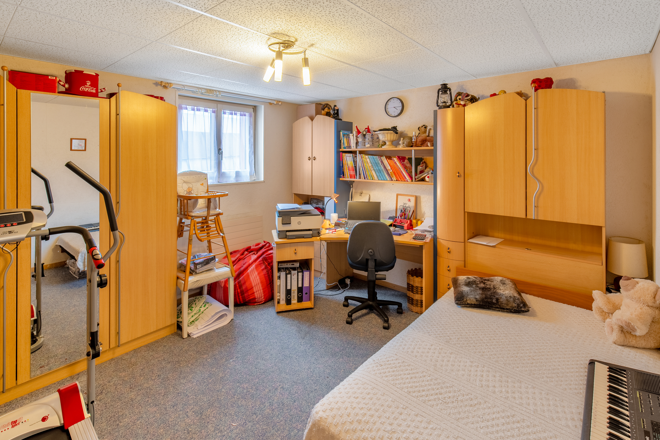 Chambre 4 au rez inférieur Chambre 4 au rez inférieur