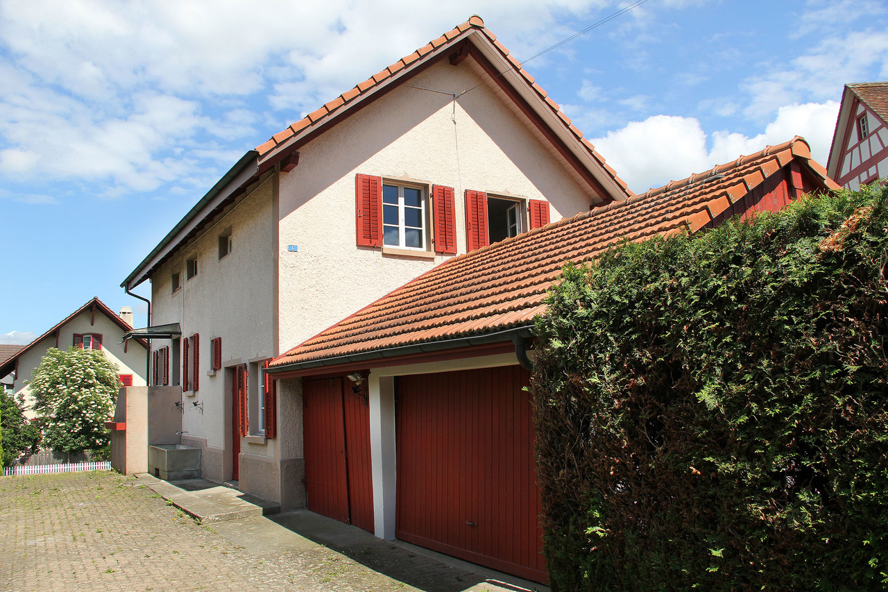 Haus und Garage