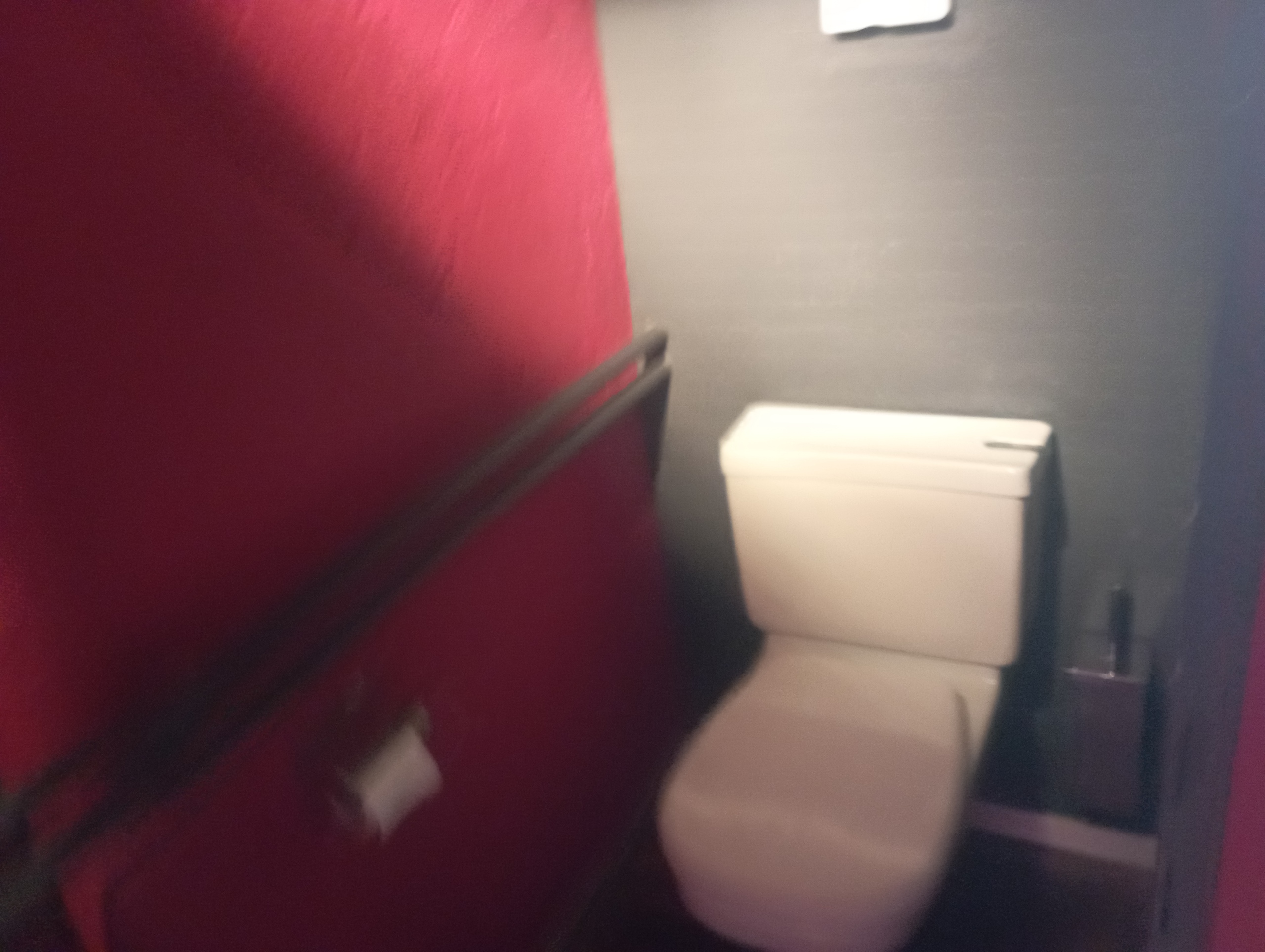 WC WC
