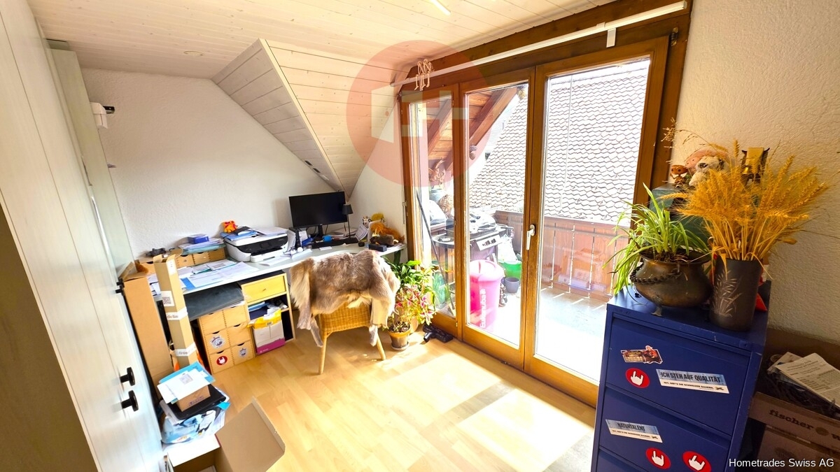 Photo 5
