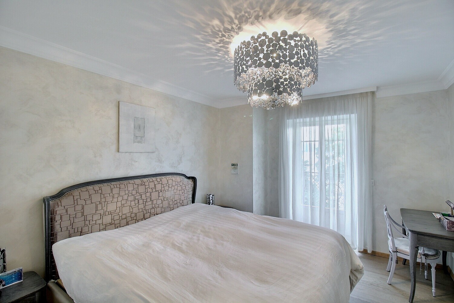 Interior view 5