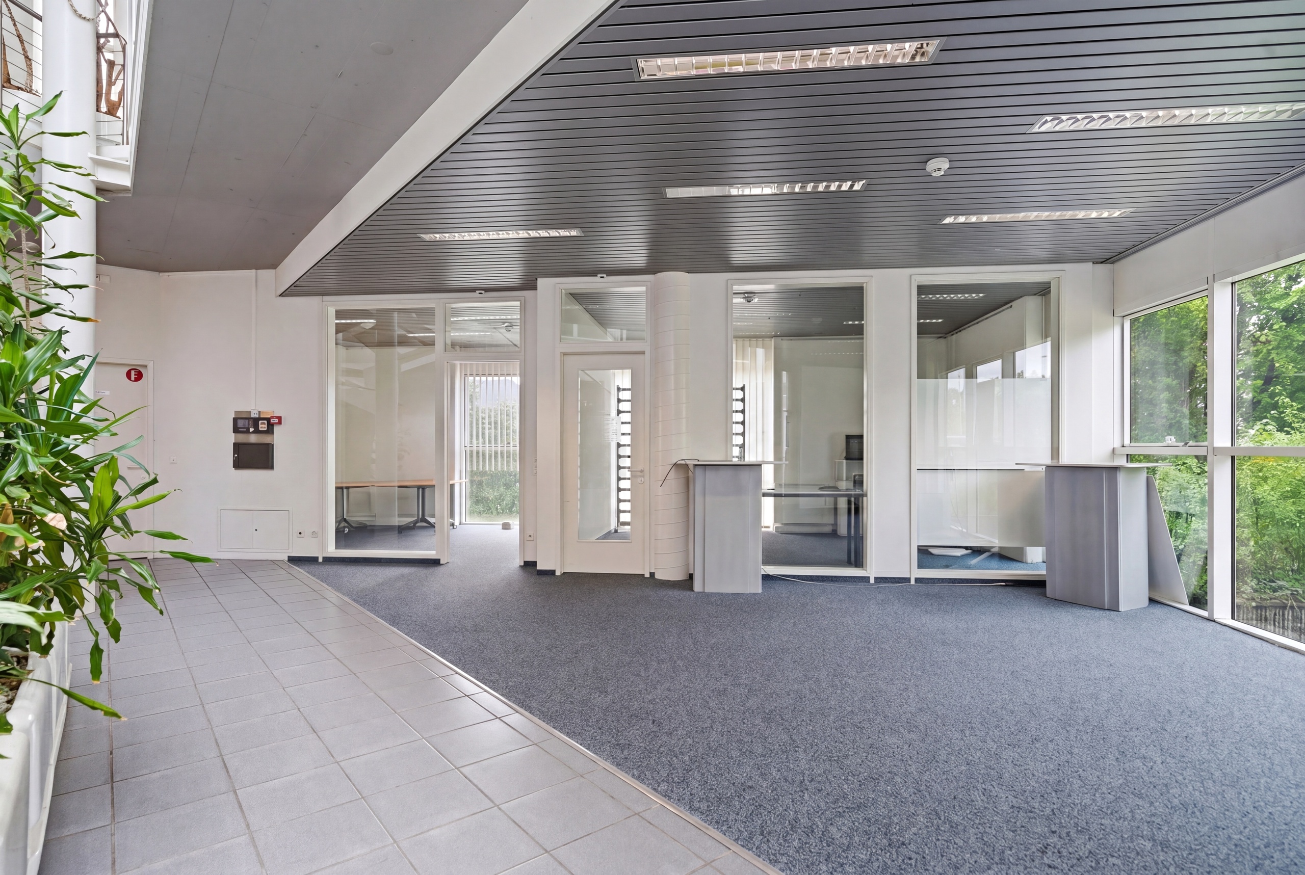 Interior view 3