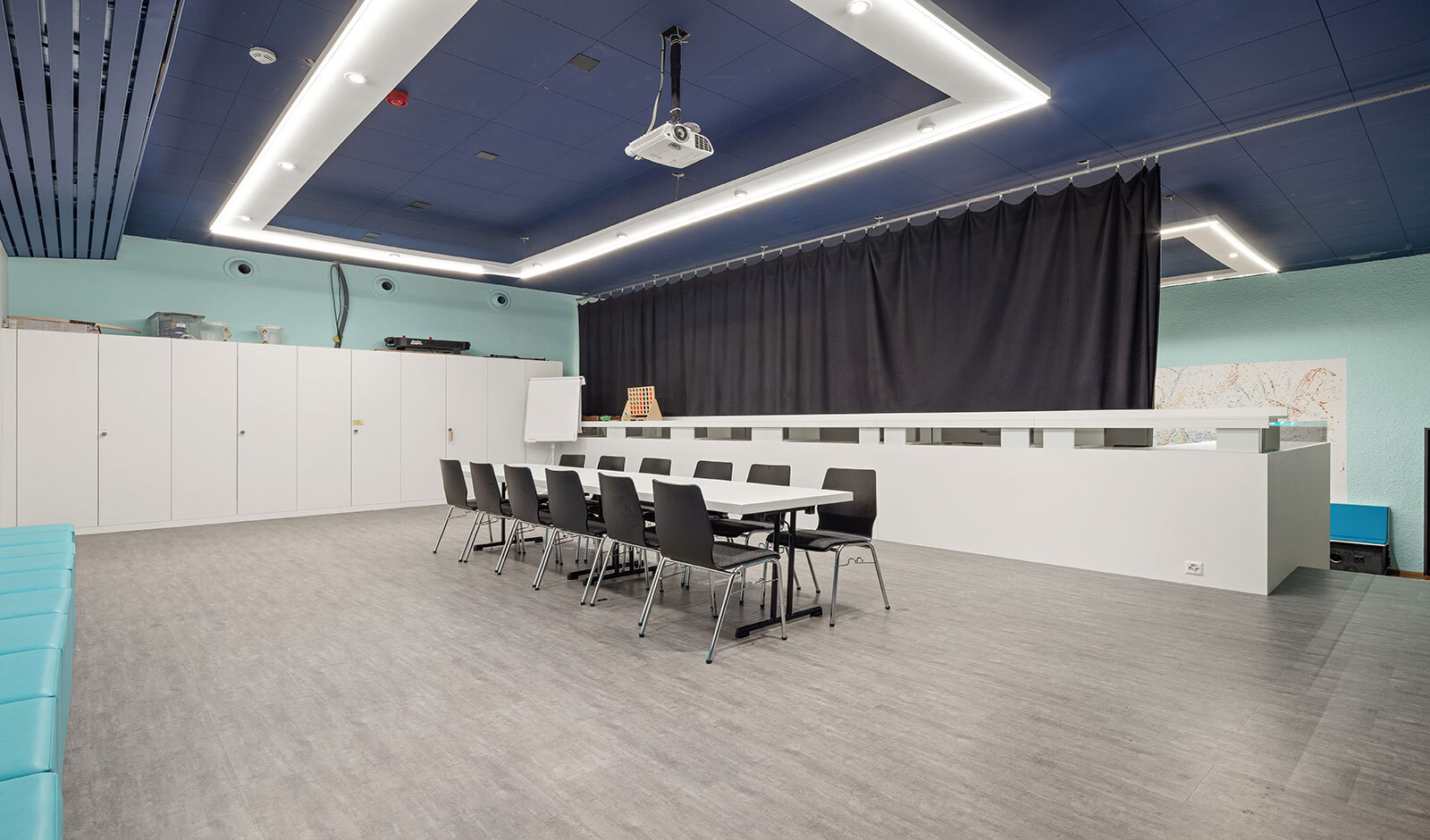 Interior view 1