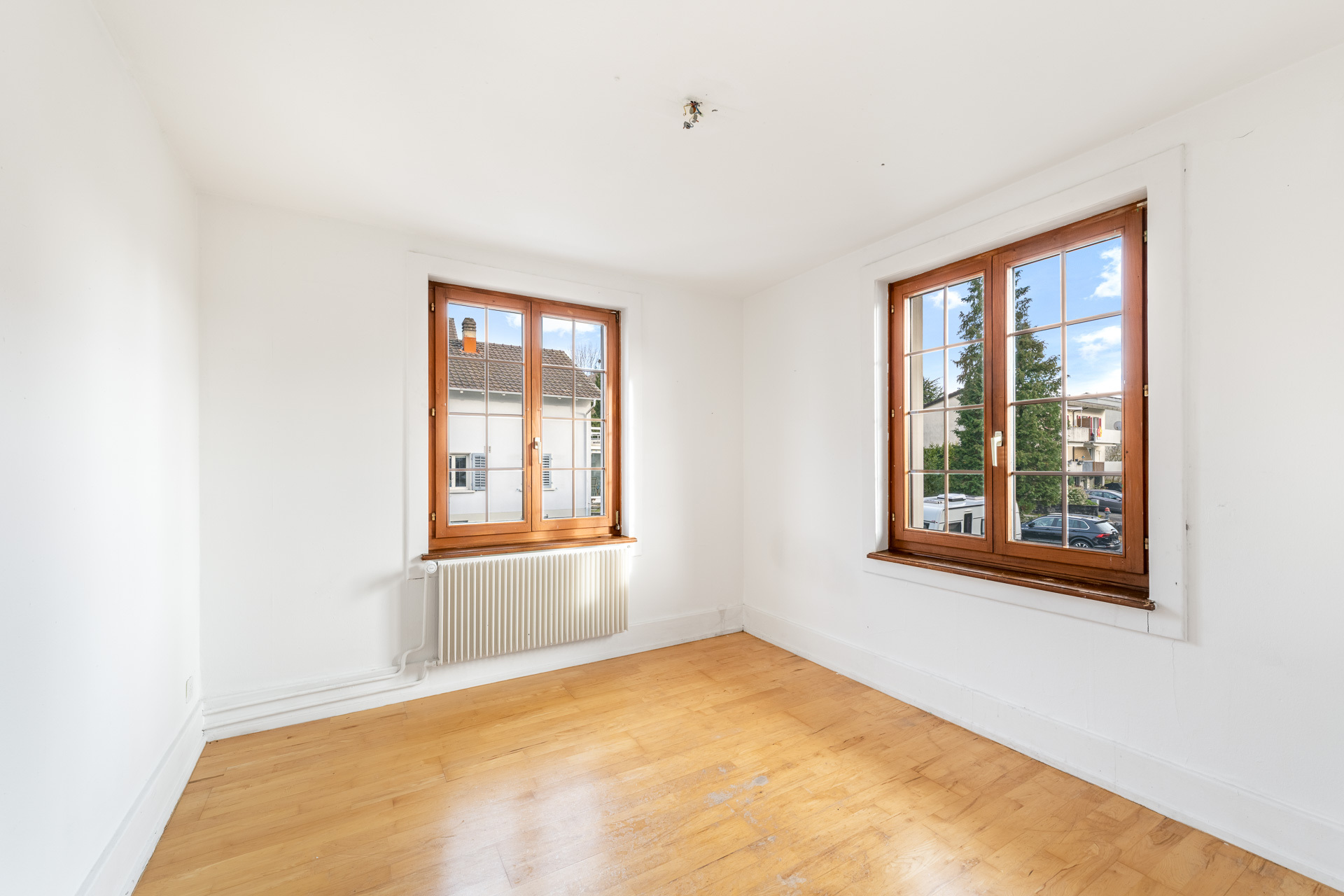 Zimmer II Wohnung OG Zimmer II Wohnung OG